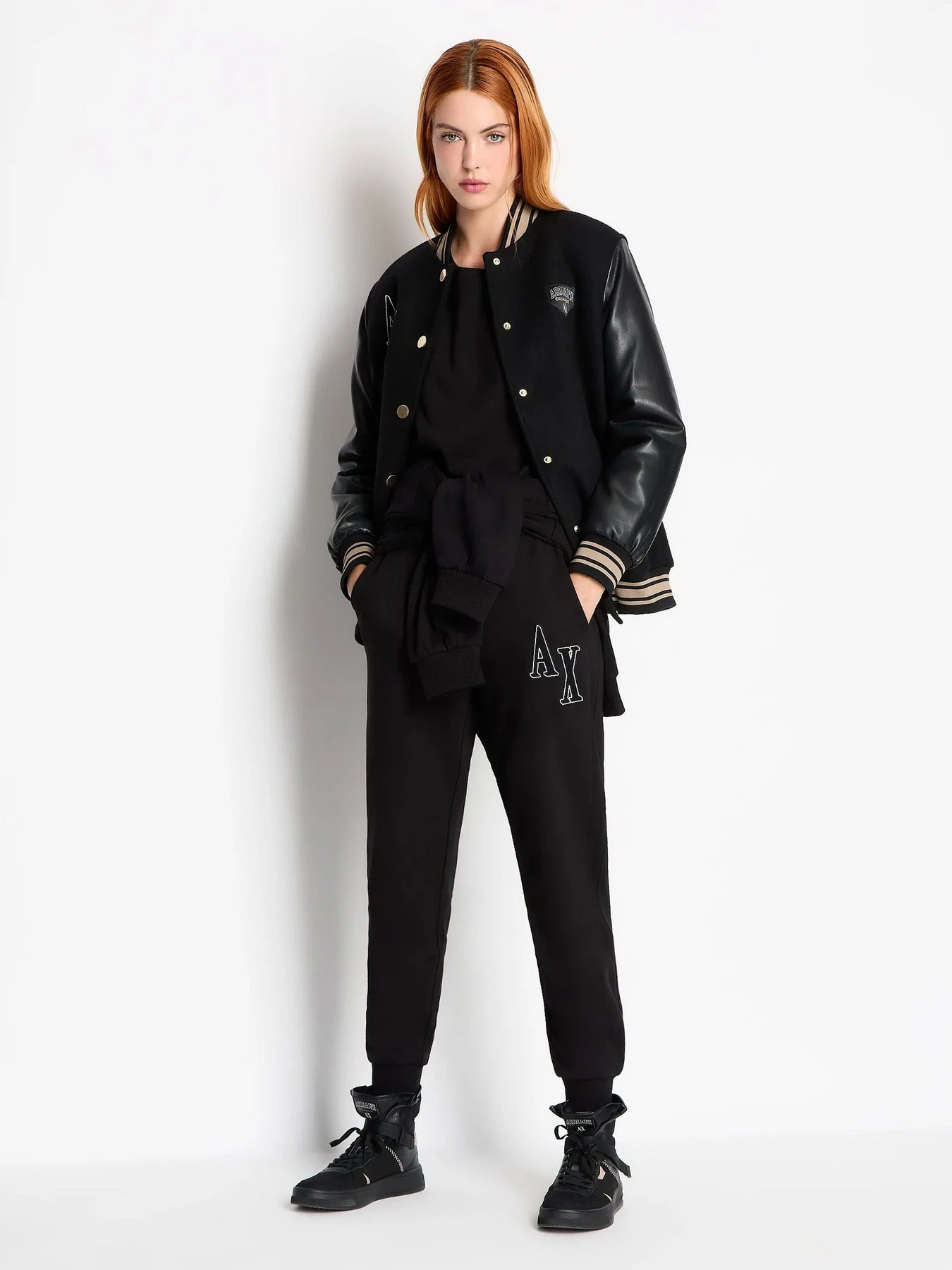 Футболки и поло Armani Exchange модель 6RYT38-YJ7VZ-1200 Футболки и поло Armani Exchange модель 6RYT38-YJ7VZ-1200 Фото