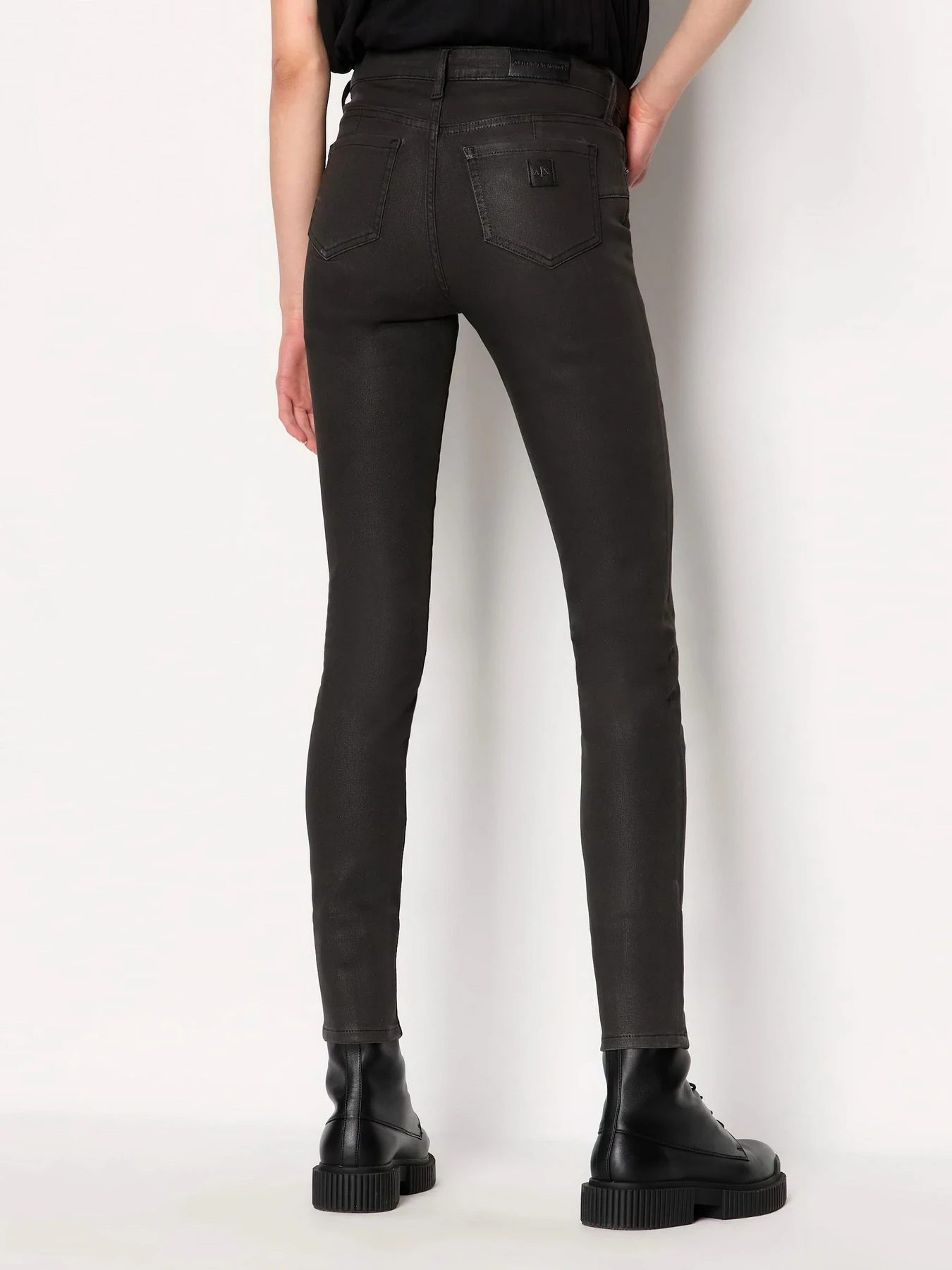 Джинси Armani Exchange J69 модель 6RYJ69-Y13AZ-0204 Джинси Armani Exchange J69 модель 6RYJ69-Y13AZ-0204 Фото