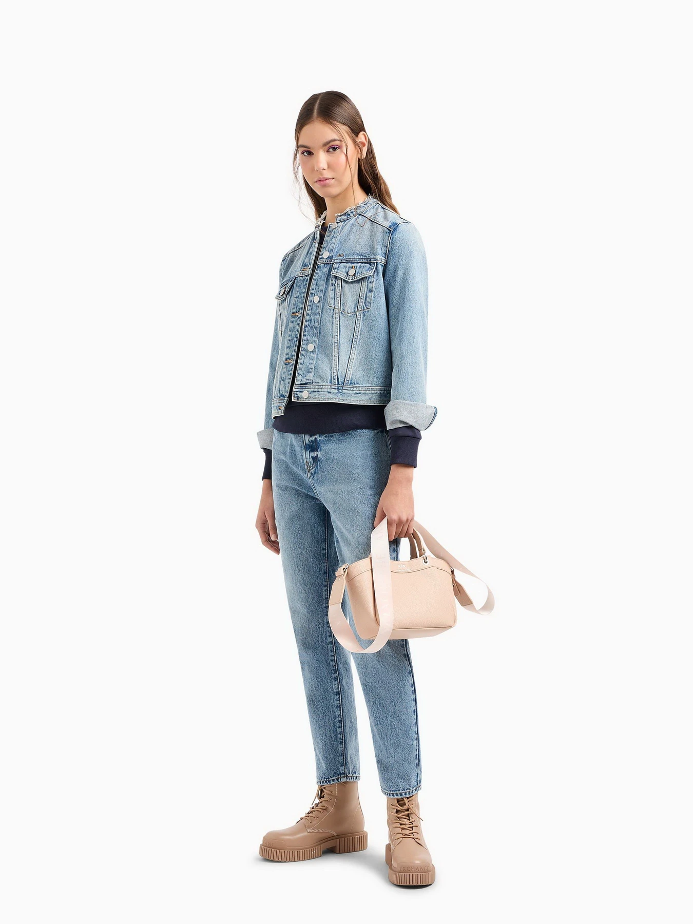 Джинси Armani Exchange J16 модель 3DYJ16-Y14BZ-1500 Джинси Armani Exchange J16 модель 3DYJ16-Y14BZ-1500 Фото