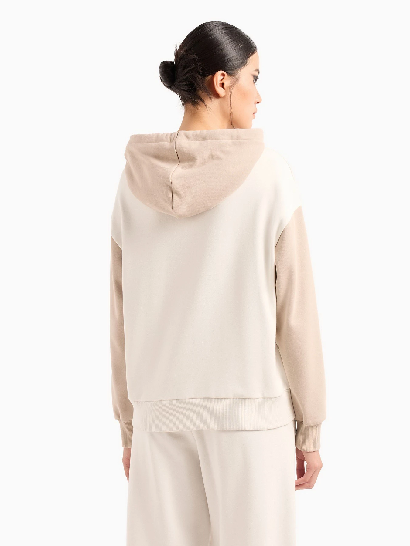 Худі та світшоти Armani Exchange модель 3DYM09-YJEBZ-21CT Худі та світшоти Armani Exchange модель 3DYM09-YJEBZ-21CT Фото