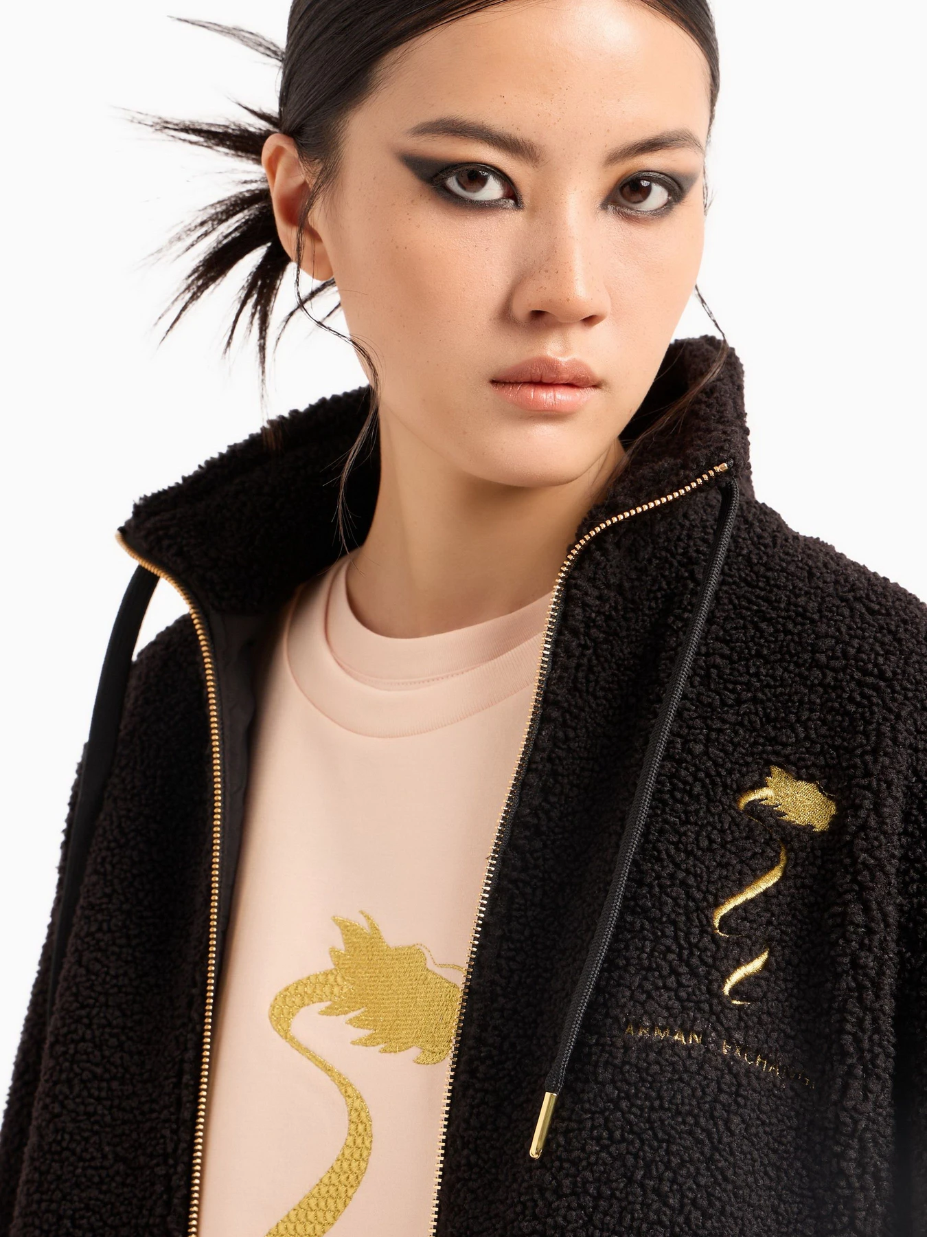 Худі та світшоти Armani Exchange Chinese New Year модель 3DYM40-YJU1Z-14BD Худі та світшоти Armani Exchange Chinese New Year модель 3DYM40-YJU1Z-14BD Фото