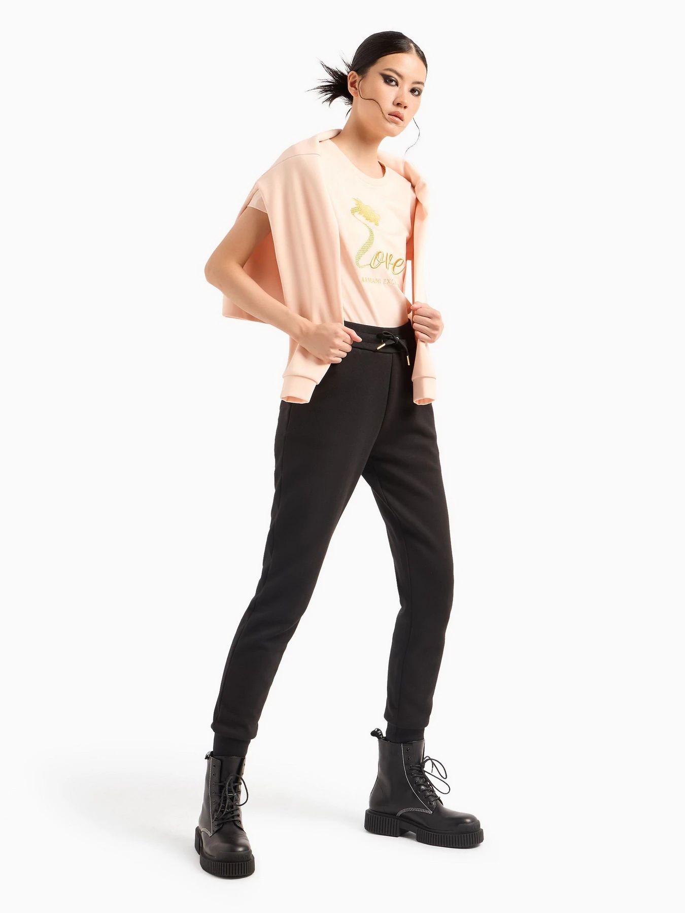 Футболки и поло Armani Exchange Chinese New Year модель 3DYT42-YJCNZ-14BD Футболки и поло Armani Exchange Chinese New Year модель 3DYT42-YJCNZ-14BD Фото