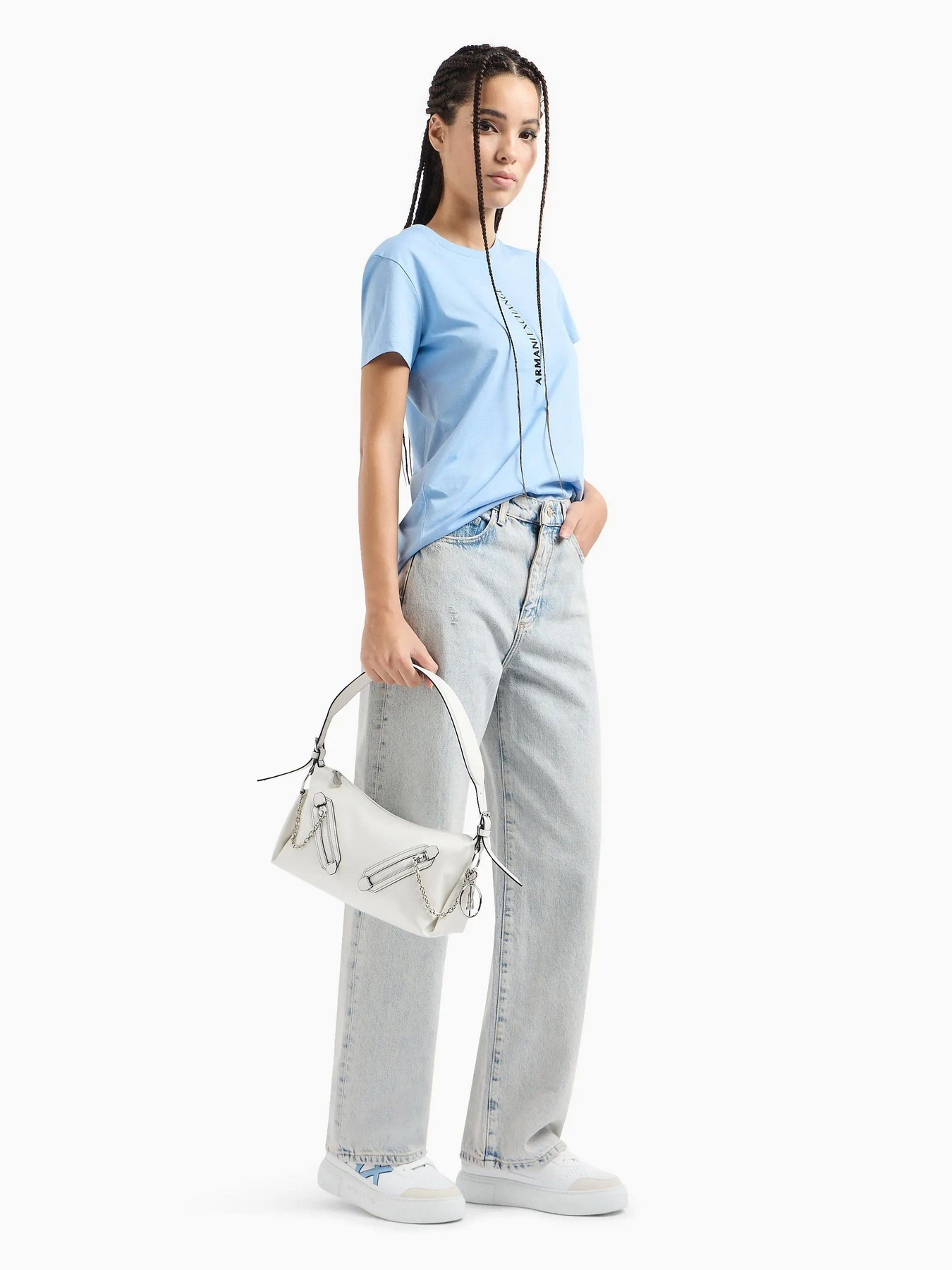 Джинсы Armani Exchange J38 модель 3DYJ38-Y16JZ-1500 Джинсы Armani Exchange J38 модель 3DYJ38-Y16JZ-1500 Фото