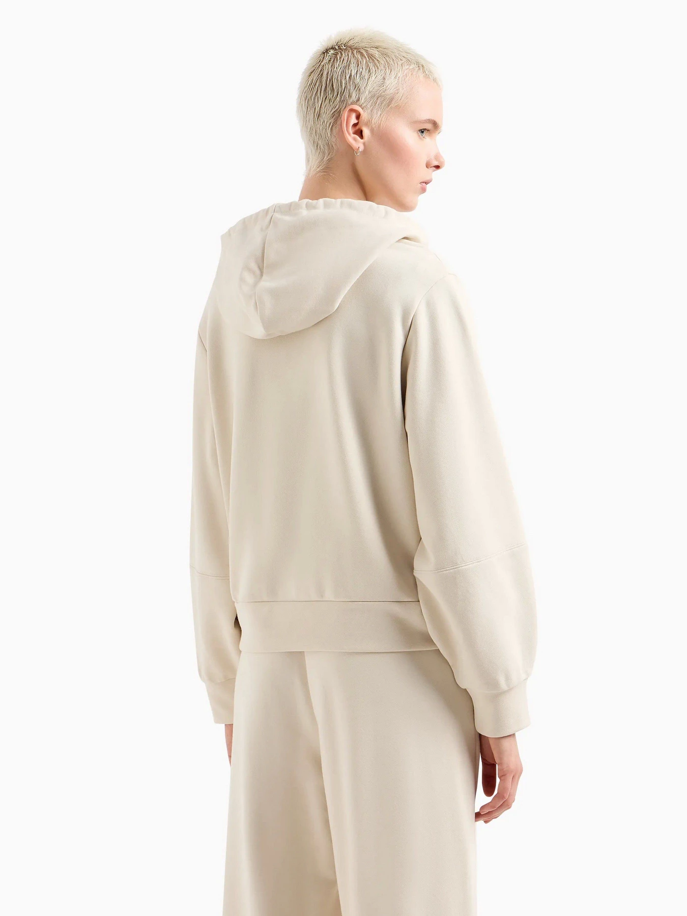 Худи и свитшоты Armani Exchange модель 3DYM12-YJFFZ-1787 Худи и свитшоты Armani Exchange модель 3DYM12-YJFFZ-1787 Фото