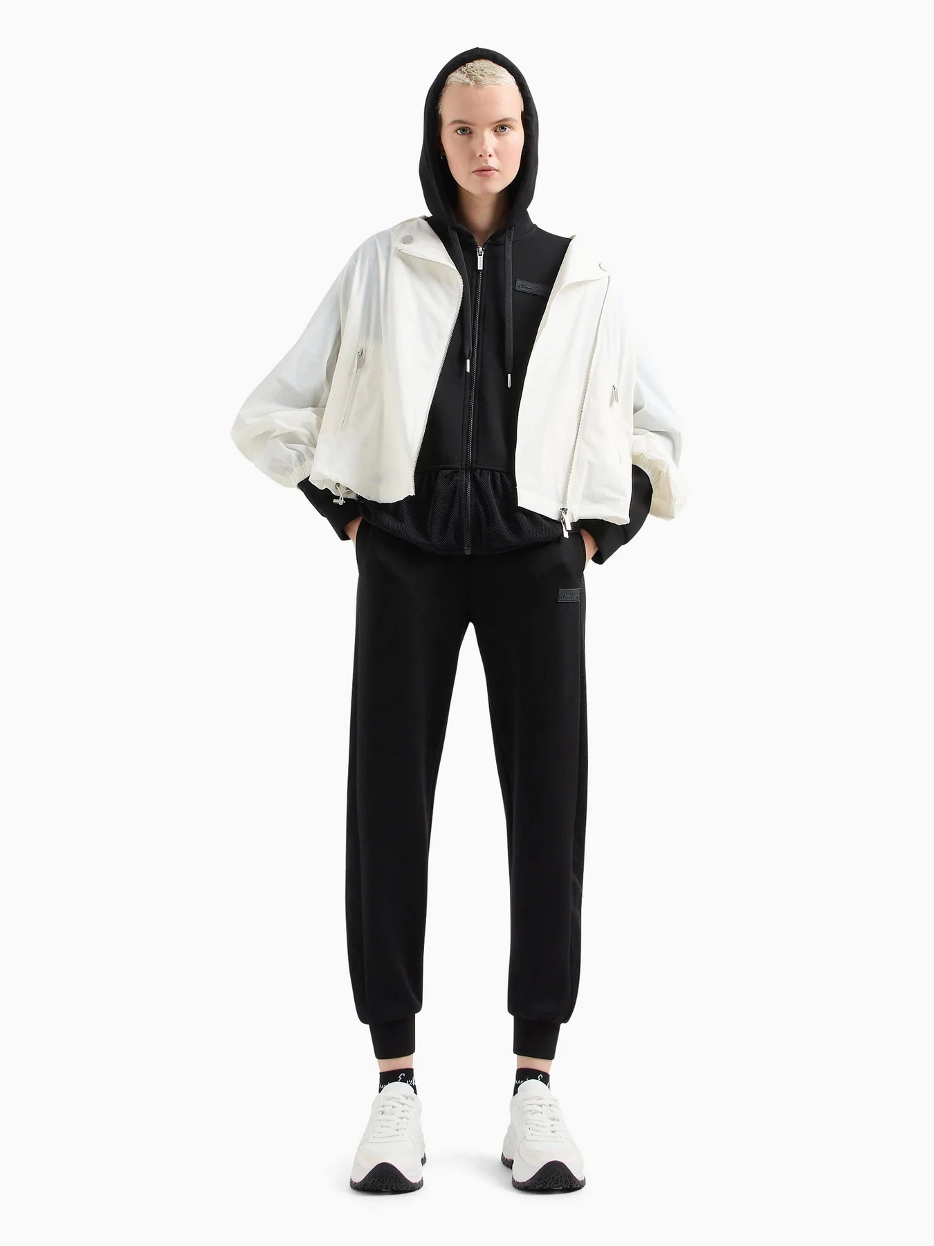 Брюки Armani Exchange модель 3DYP84-YJEPZ-1200 Брюки Armani Exchange модель 3DYP84-YJEPZ-1200 Фото