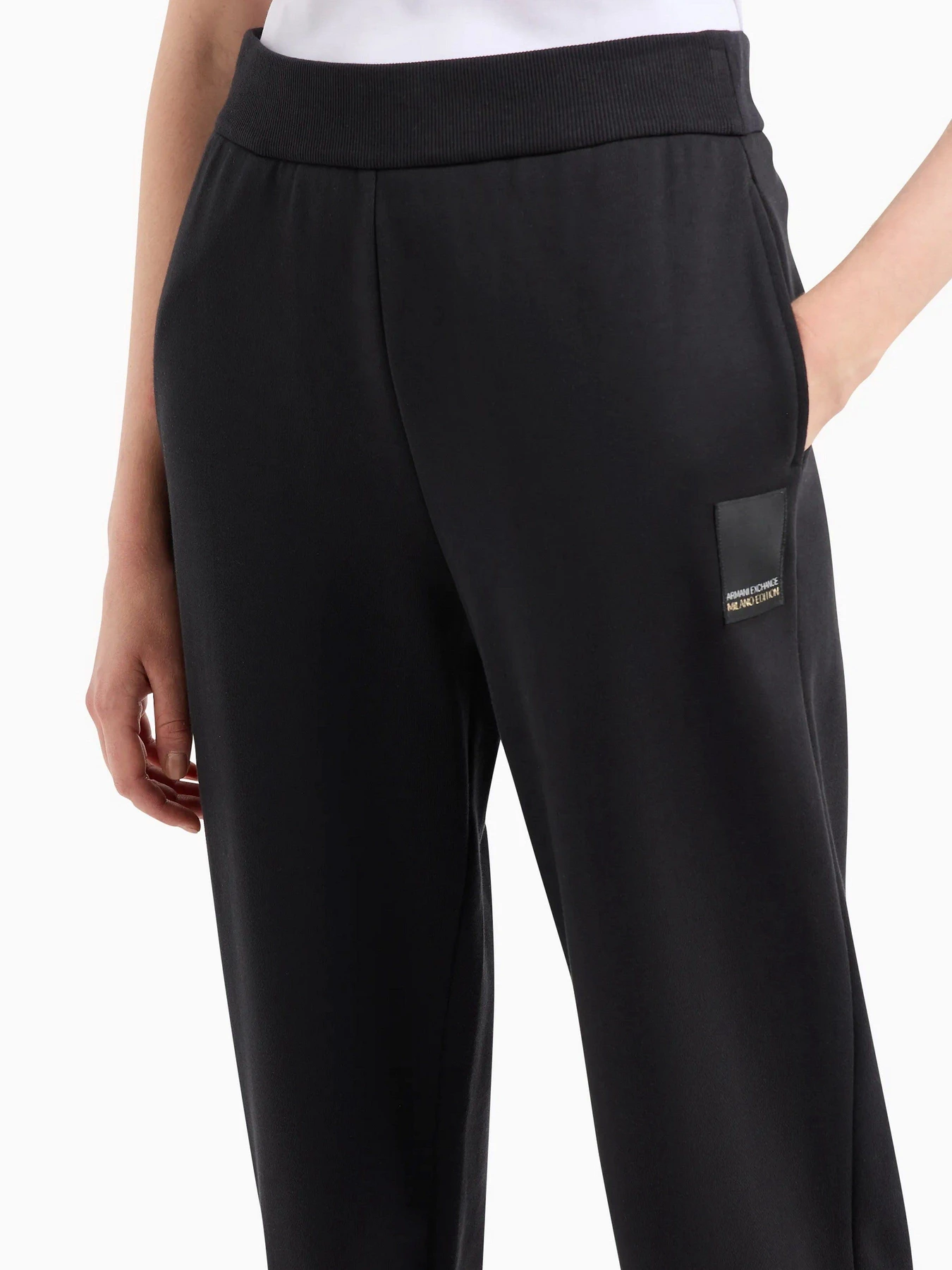 Брюки Armani Exchange модель 3DYP91-YJFDZ-1200 Брюки Armani Exchange модель 3DYP91-YJFDZ-1200 Фото