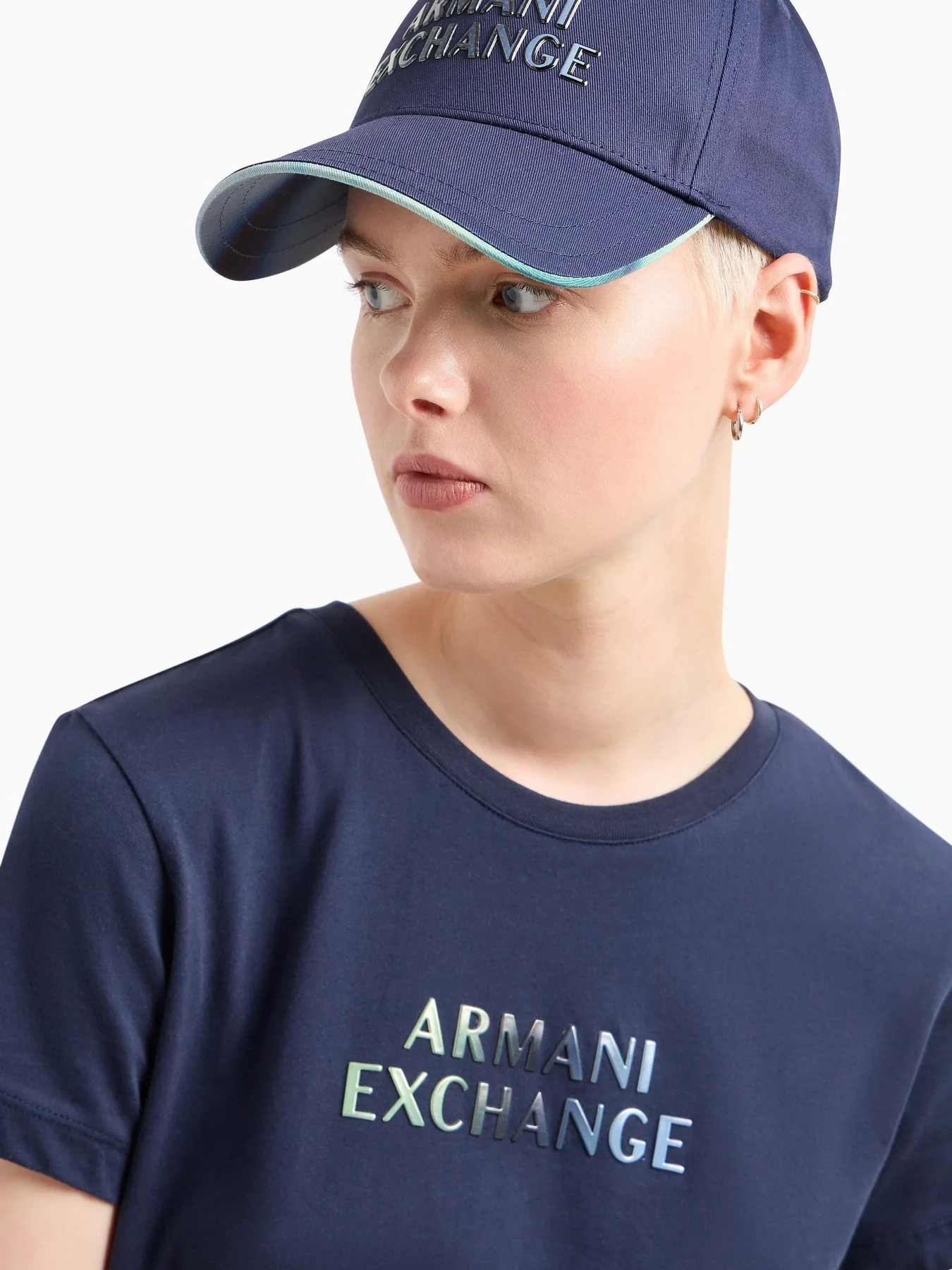 Футболки і поло Armani Exchange модель 3DYT14-YJDGZ-1593 Футболки і поло Armani Exchange модель 3DYT14-YJDGZ-1593 Фото