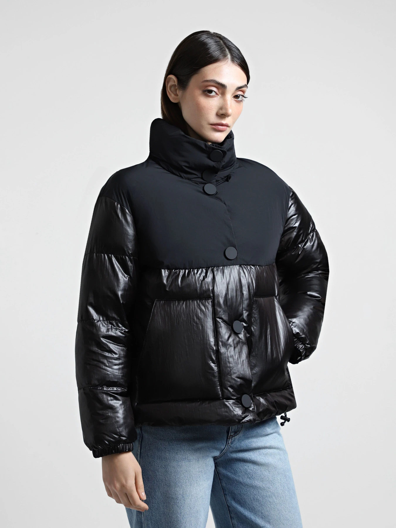Куртки и дубленки Armani Exchange модель 6DYB05-YN1UZ-1200 Куртки и дубленки Armani Exchange модель 6DYB05-YN1UZ-1200 Фото