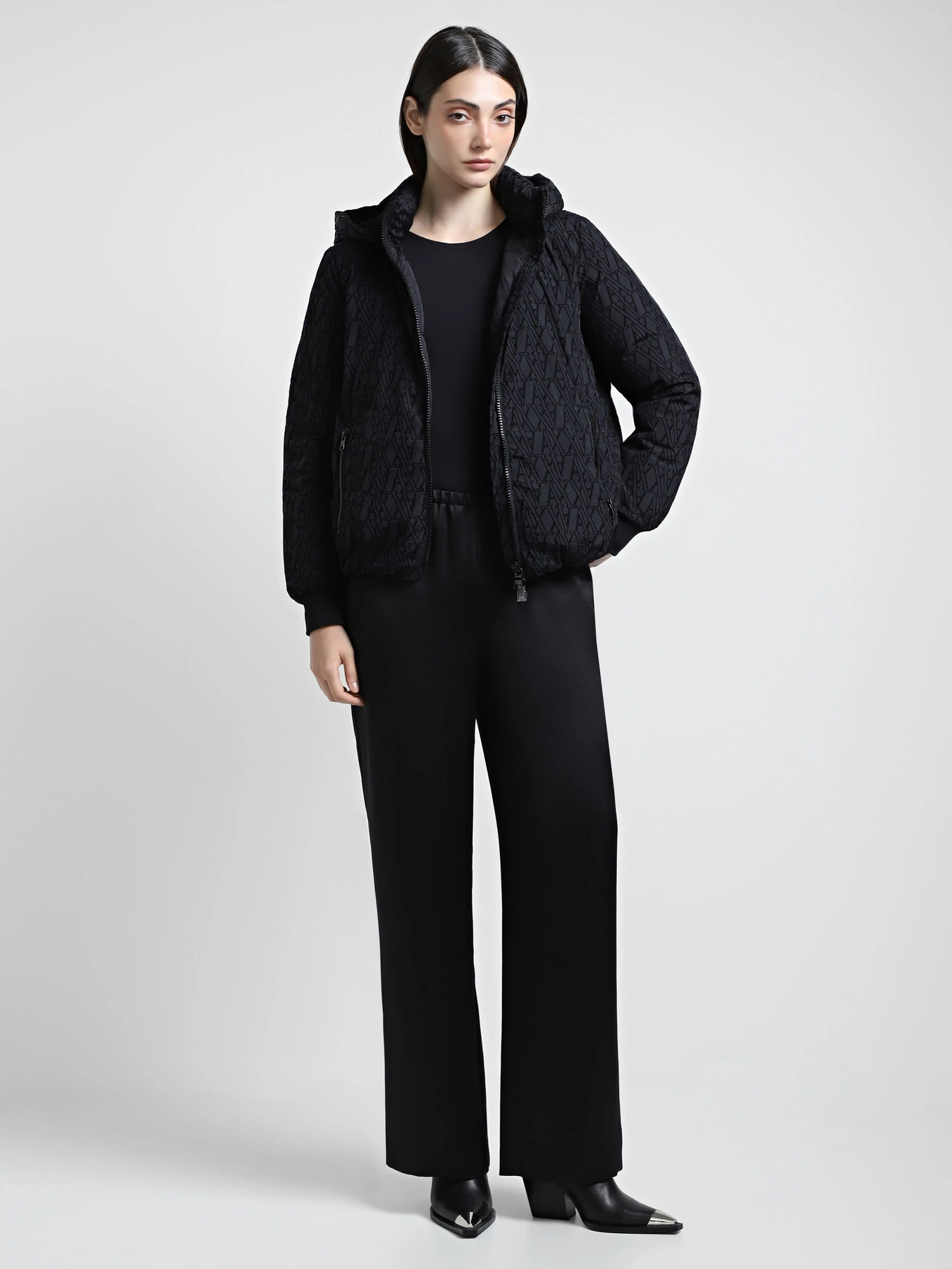 Куртки и дубленки Armani Exchange модель 6DYB07-YN2UZ-1200 Куртки и дубленки Armani Exchange модель 6DYB07-YN2UZ-1200 Фото