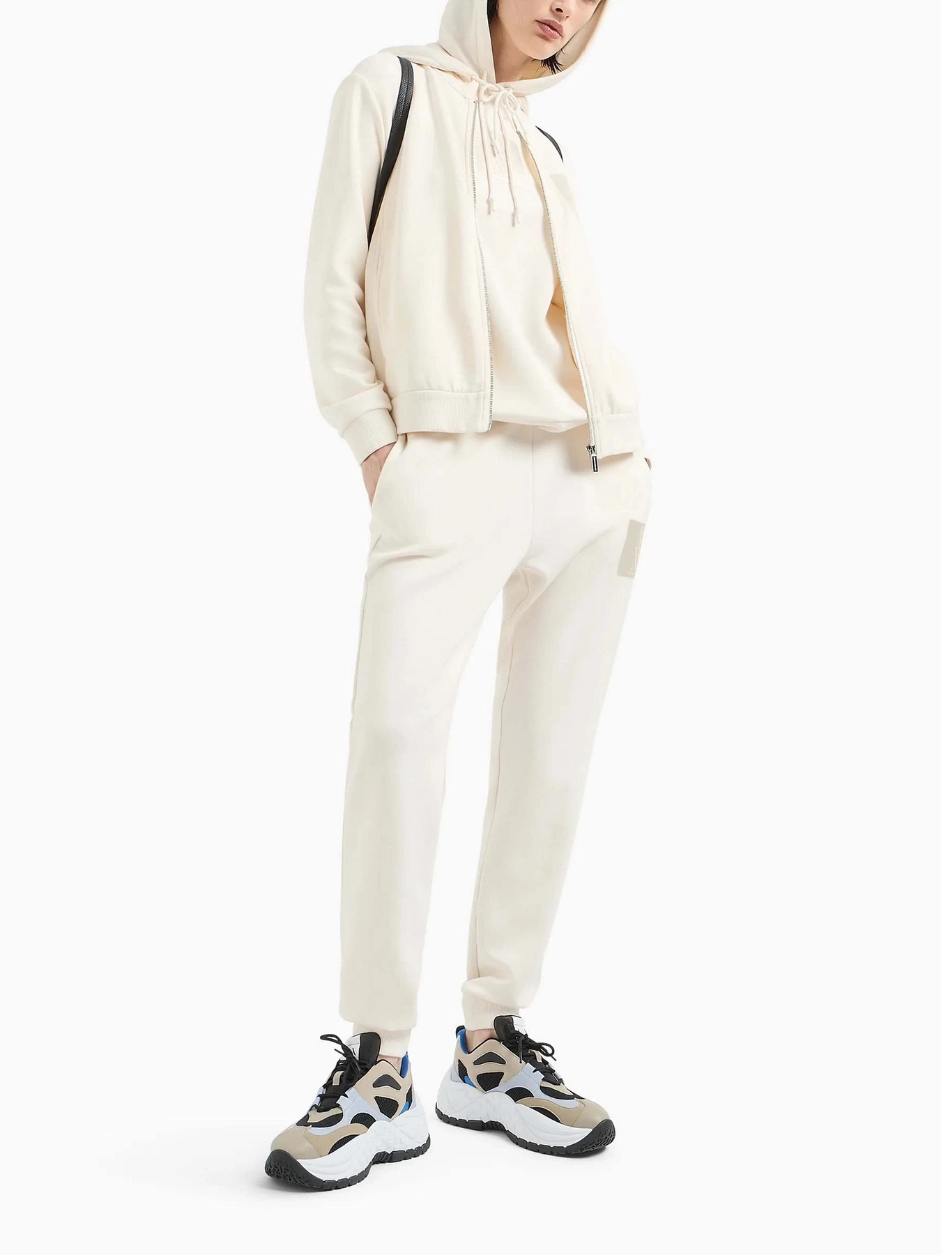 Худі та світшоти Armani Exchange модель 6DYM79-YJEGZ-1130 Худі та світшоти Armani Exchange модель 6DYM79-YJEGZ-1130 Фото