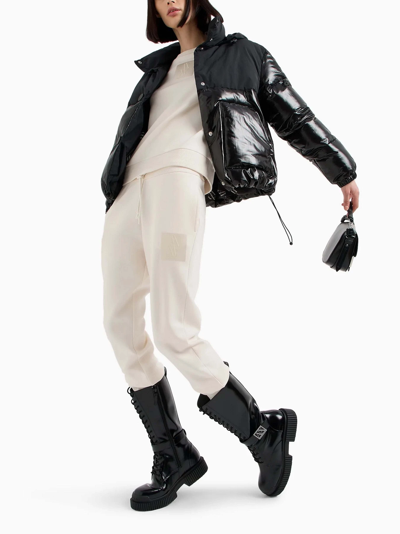 Брюки Armani Exchange модель 6DYP79-YJEGZ-1130 Брюки Armani Exchange модель 6DYP79-YJEGZ-1130 Фото