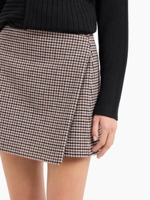 Спідниці Armani Exchange модель 6DYN16-YN2XZ-54AF Фото
