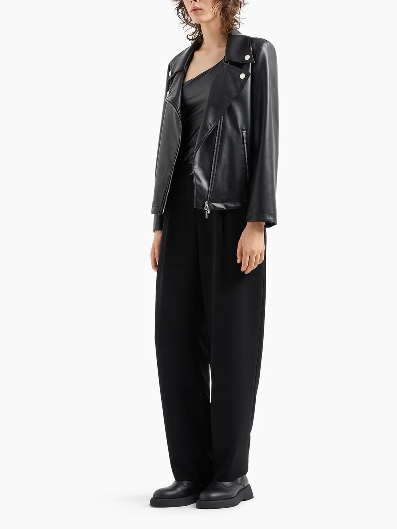 Куртки и дубленки Armani Exchange модель XW000004-AF10203-UC001 Куртки и дубленки Armani Exchange модель XW000004-AF10203-UC001 Фото