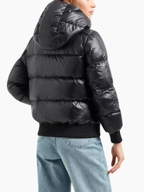 Куртки та дублянки Armani Exchange Icon Project модель XW000228-AF10860-UC001 Фото