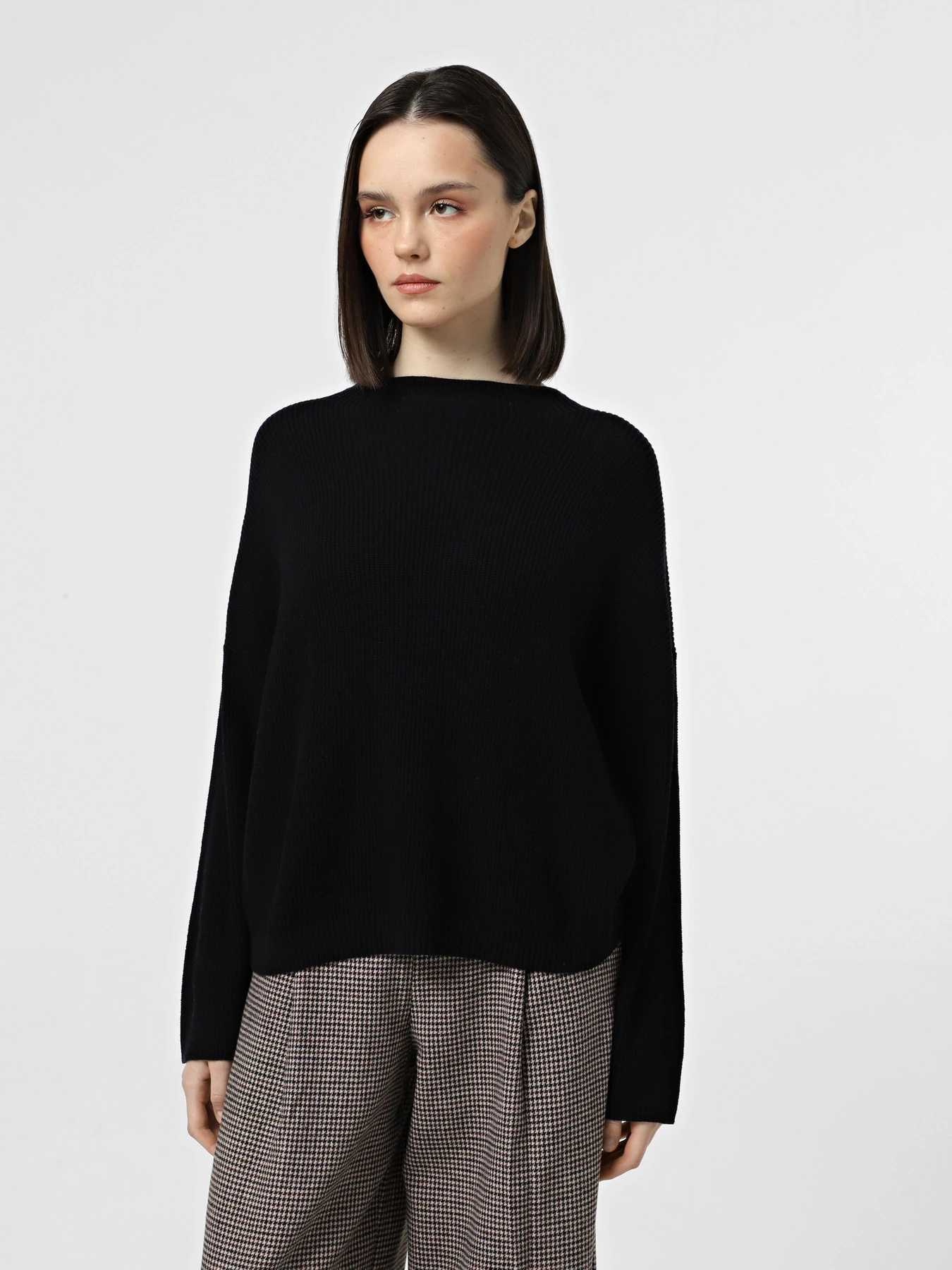 Свитры и кардиганы Armani Exchange модель 6DYM2Q-YM1VZ-1200 Свитры и кардиганы Armani Exchange модель 6DYM2Q-YM1VZ-1200 Фото