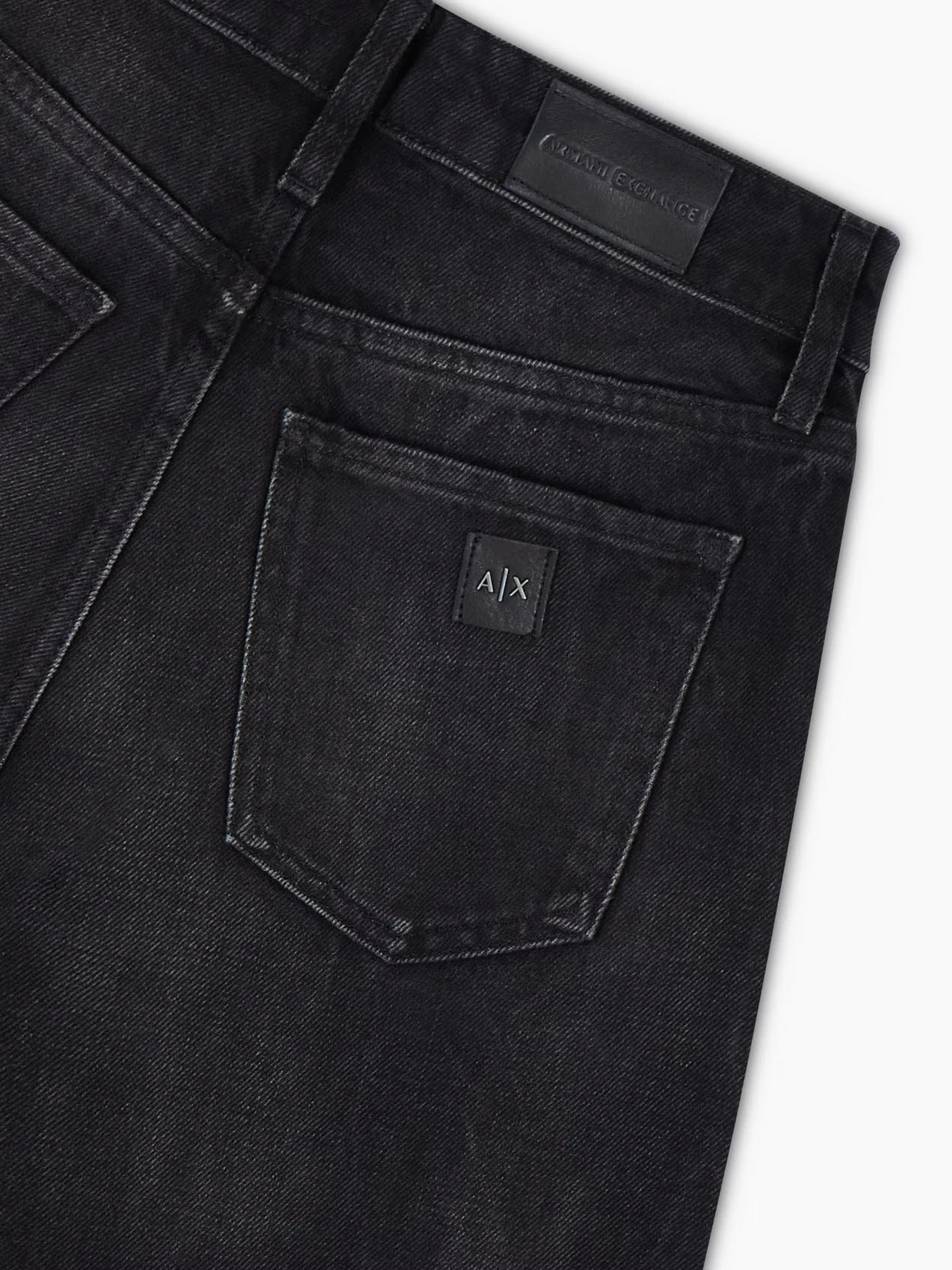 Джинсы Armani Exchange модель 6DYJ38-Y18IZ-0204 Джинсы Armani Exchange модель 6DYJ38-Y18IZ-0204 Фото