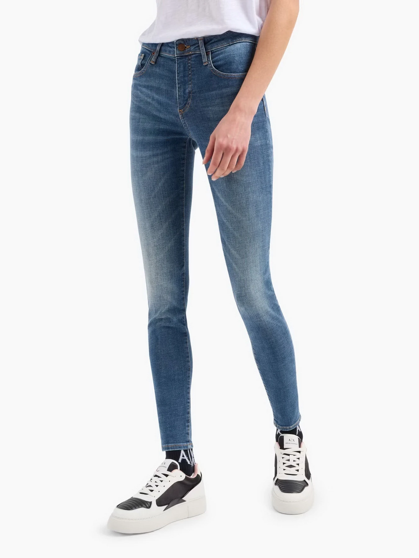 Джинси Armani Exchange модель 6DYJ69-Y18EZ-1500 Джинси Armani Exchange модель 6DYJ69-Y18EZ-1500 Фото