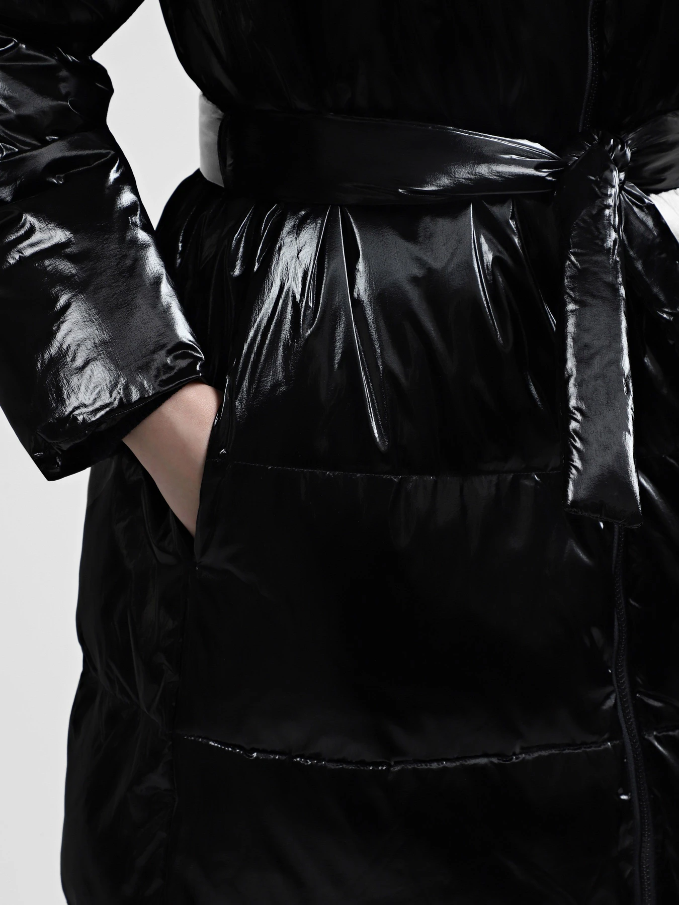 Куртки и дубленки Armani Exchange модель 6DYL32-YN1YZ-1200 Фото