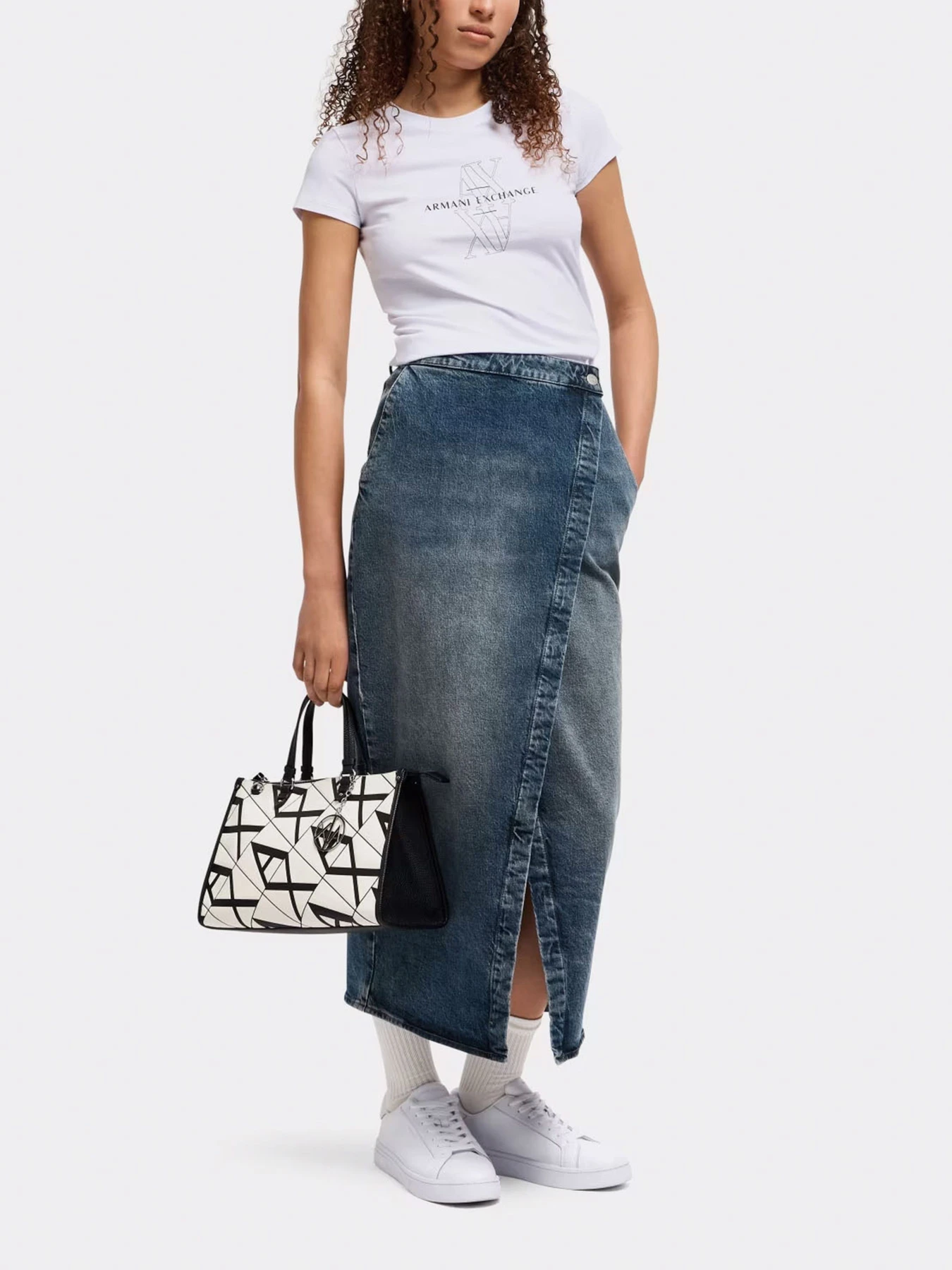 Футболки і поло Armani Exchange модель XW000512-AF11929-U0002 Фото