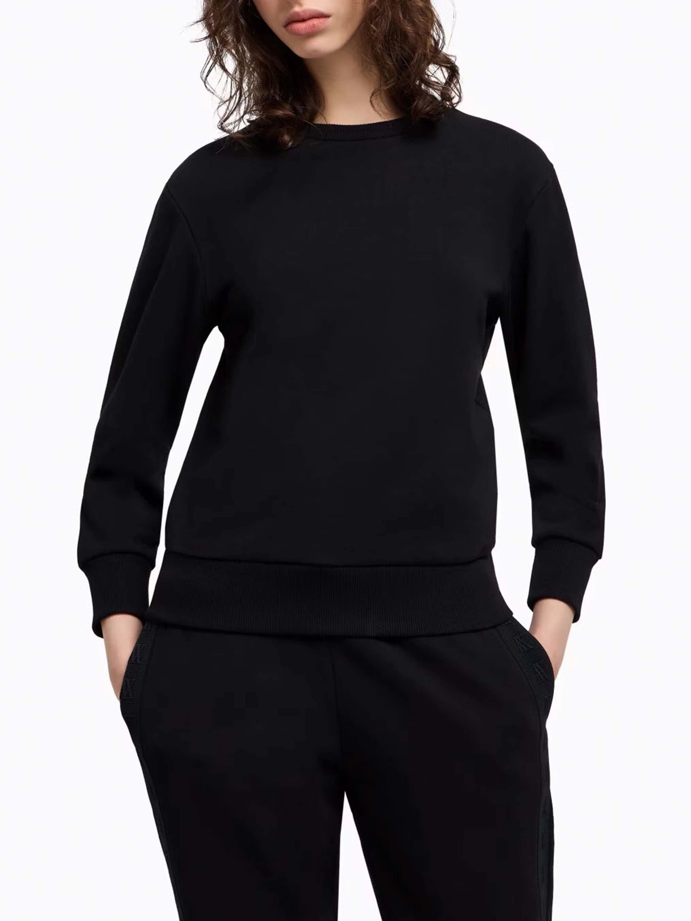 Худи и свитшоты Armani Exchange модель XW000499-AF12804-UC001 Худи и свитшоты Armani Exchange модель XW000499-AF12804-UC001 Фото