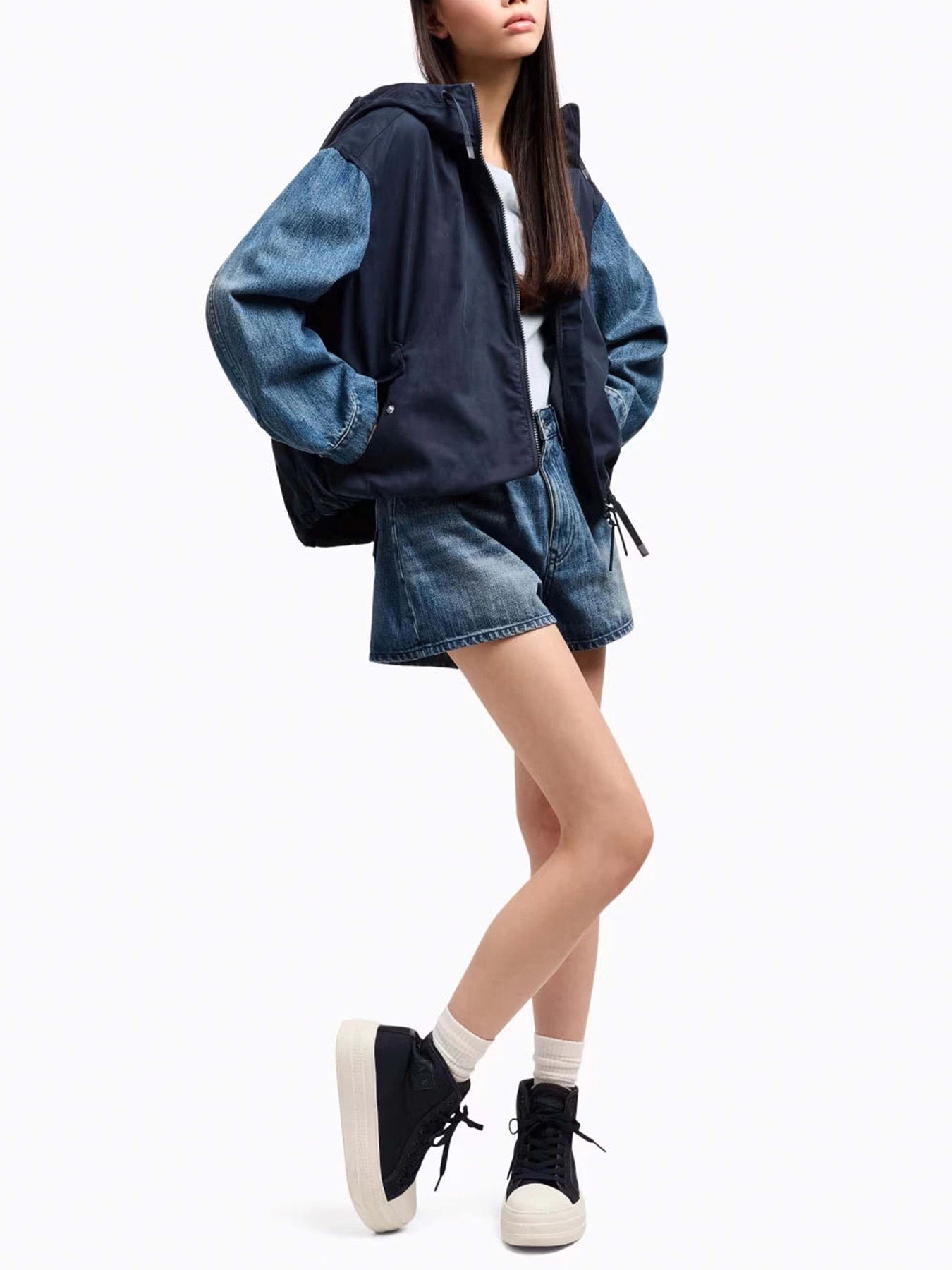 Шорты Armani Exchange Blue Edition модель XW000135-AF12845-MB001 Фото