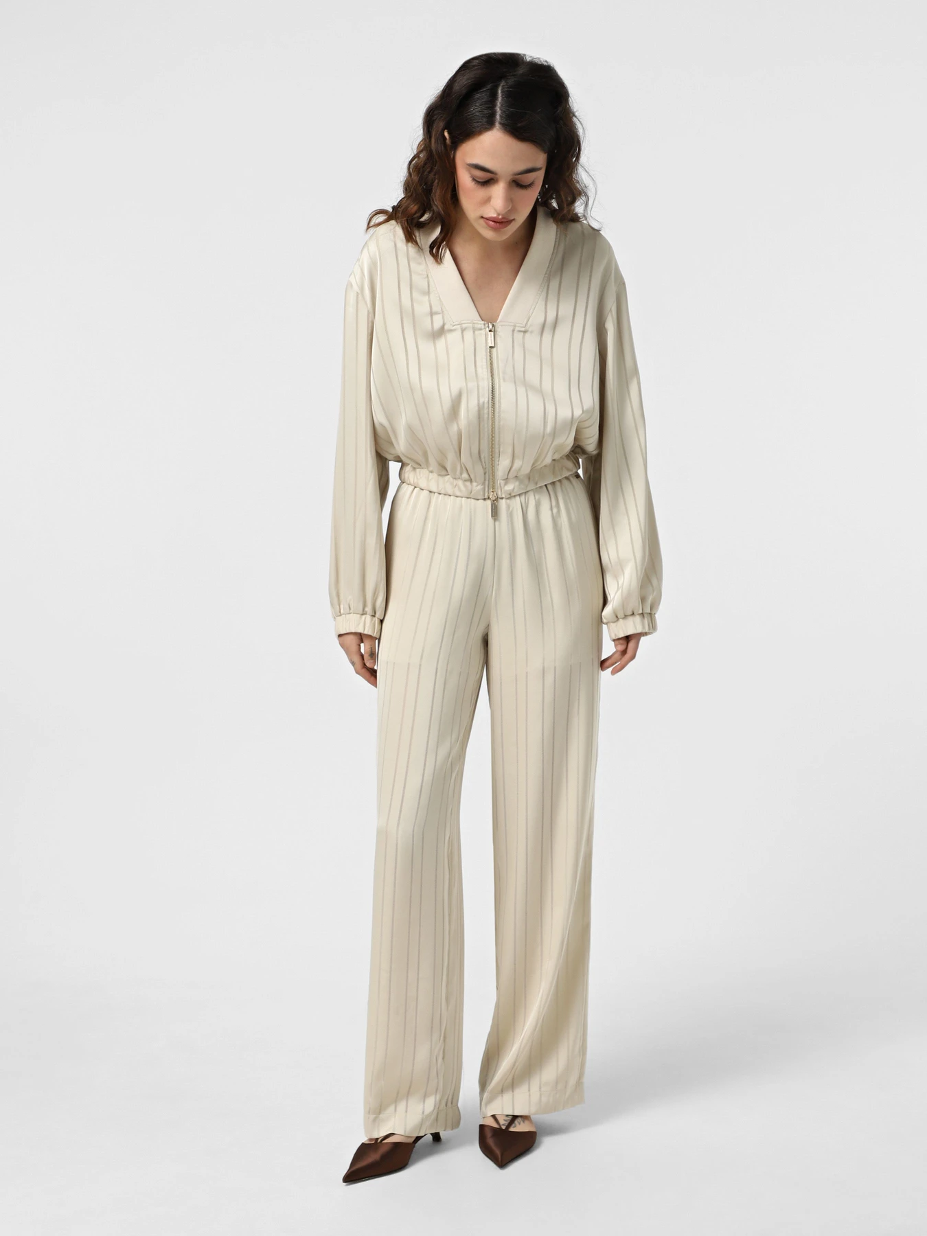 Штани Armani Exchange модель XW000482-AF12744-F1030 Штани Armani Exchange модель XW000482-AF12744-F1030 Фото