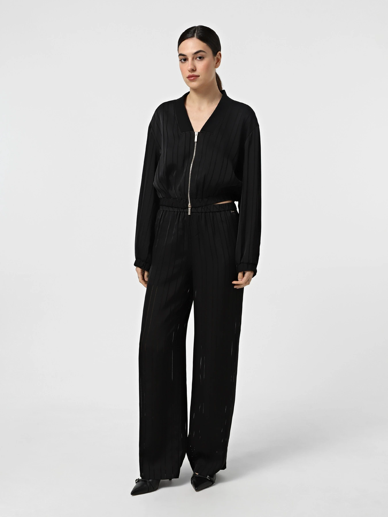Куртки та дублянки Armani Exchange модель XW000174-AF12744-FC041 Фото