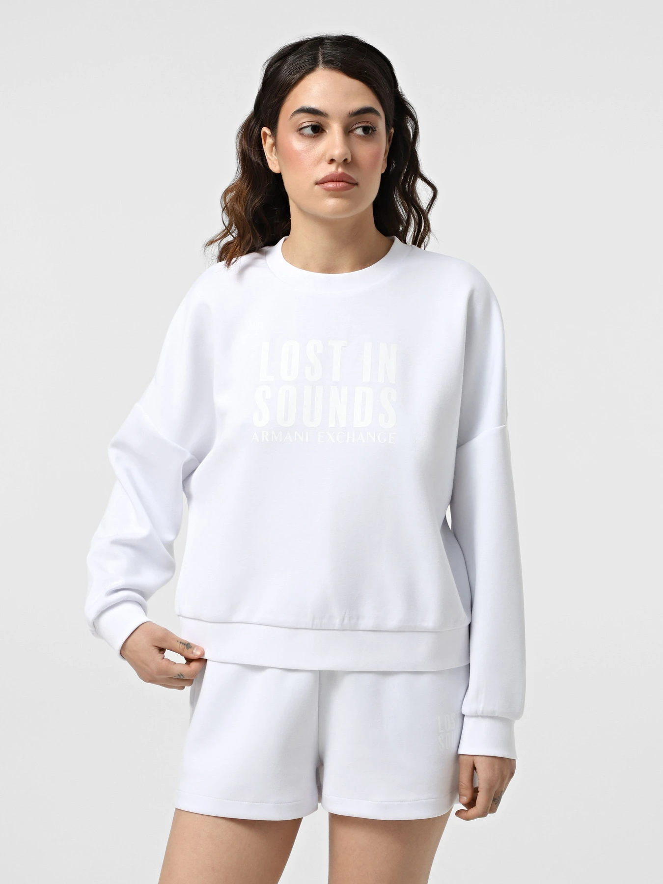 Худи и свитшоты Armani Exchange Lost in sounds модель XW000275-AF12819-U0002 Худи и свитшоты Armani Exchange Lost in sounds модель XW000275-AF12819-U0002 Фото