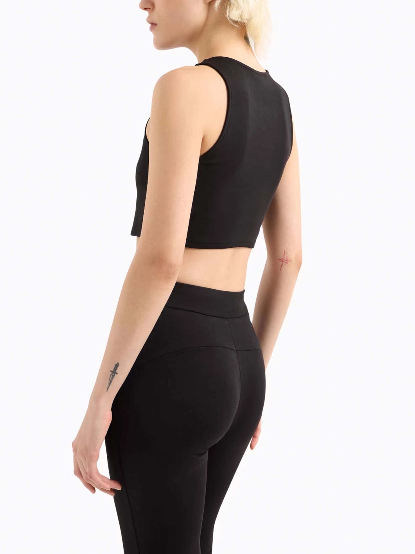 Футболки и поло Armani Exchange модель XW000368-AF12826-UC001 Футболки и поло Armani Exchange модель XW000368-AF12826-UC001 Фото