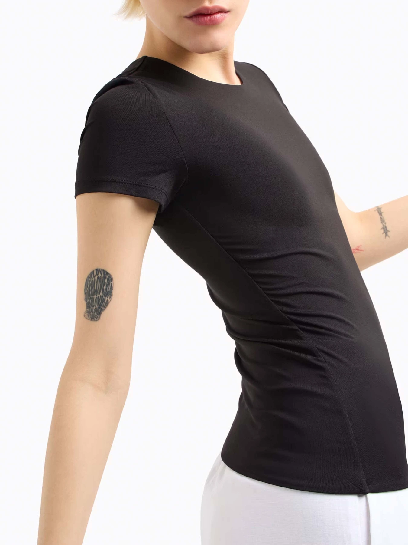 Футболки и поло Armani Exchange модель XW001174-AF14668-UC001 Футболки и поло Armani Exchange модель XW001174-AF14668-UC001 Фото
