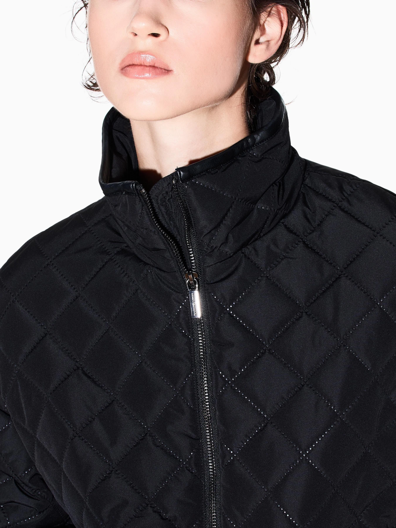 Куртки та дублянки Armani Exchange модель XW000683-AF16200-UC001 Куртки та дублянки Armani Exchange модель XW000683-AF16200-UC001 Фото