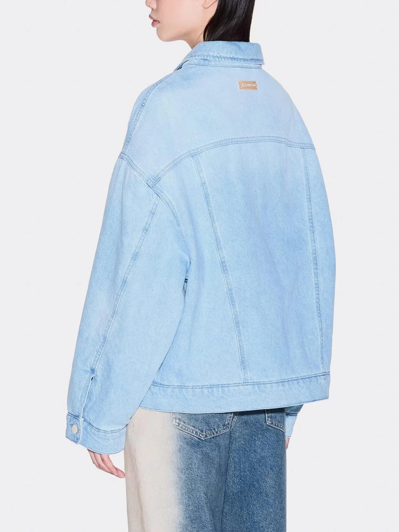 Куртки та дублянки Armani Exchange модель XW001061-AF14494-MB003 Куртки та дублянки Armani Exchange модель XW001061-AF14494-MB003 Фото