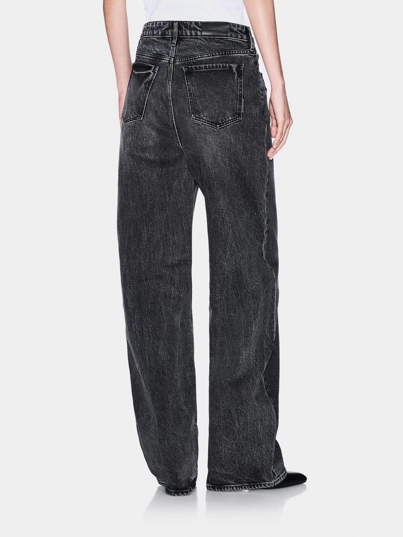 Джинси Armani Exchange модель XW000100-AF16084-MC002 Джинси Armani Exchange модель XW000100-AF16084-MC002 Фото
