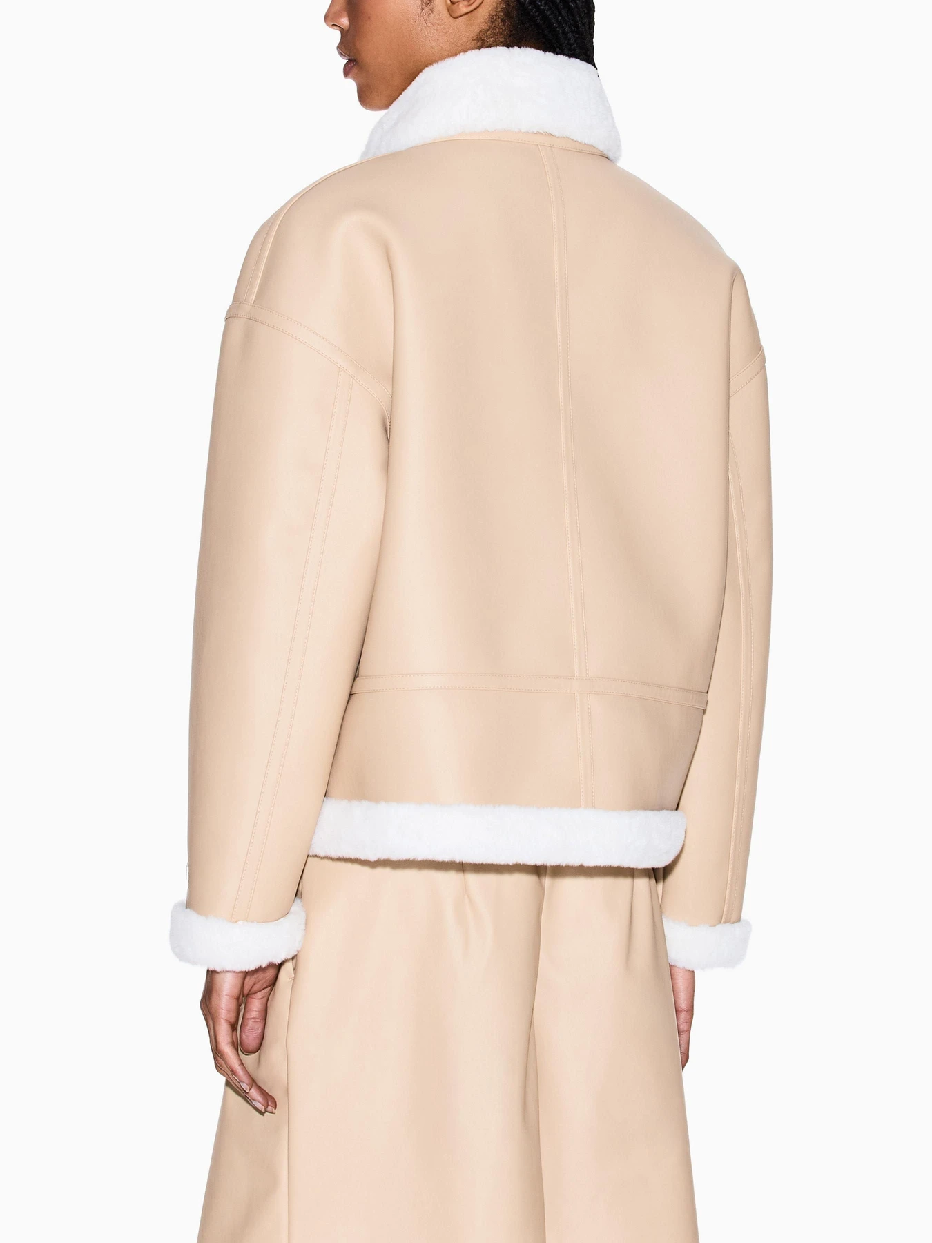 Куртки та дублянки Armani Exchange модель XW000713-AF16389-U1051 Фото