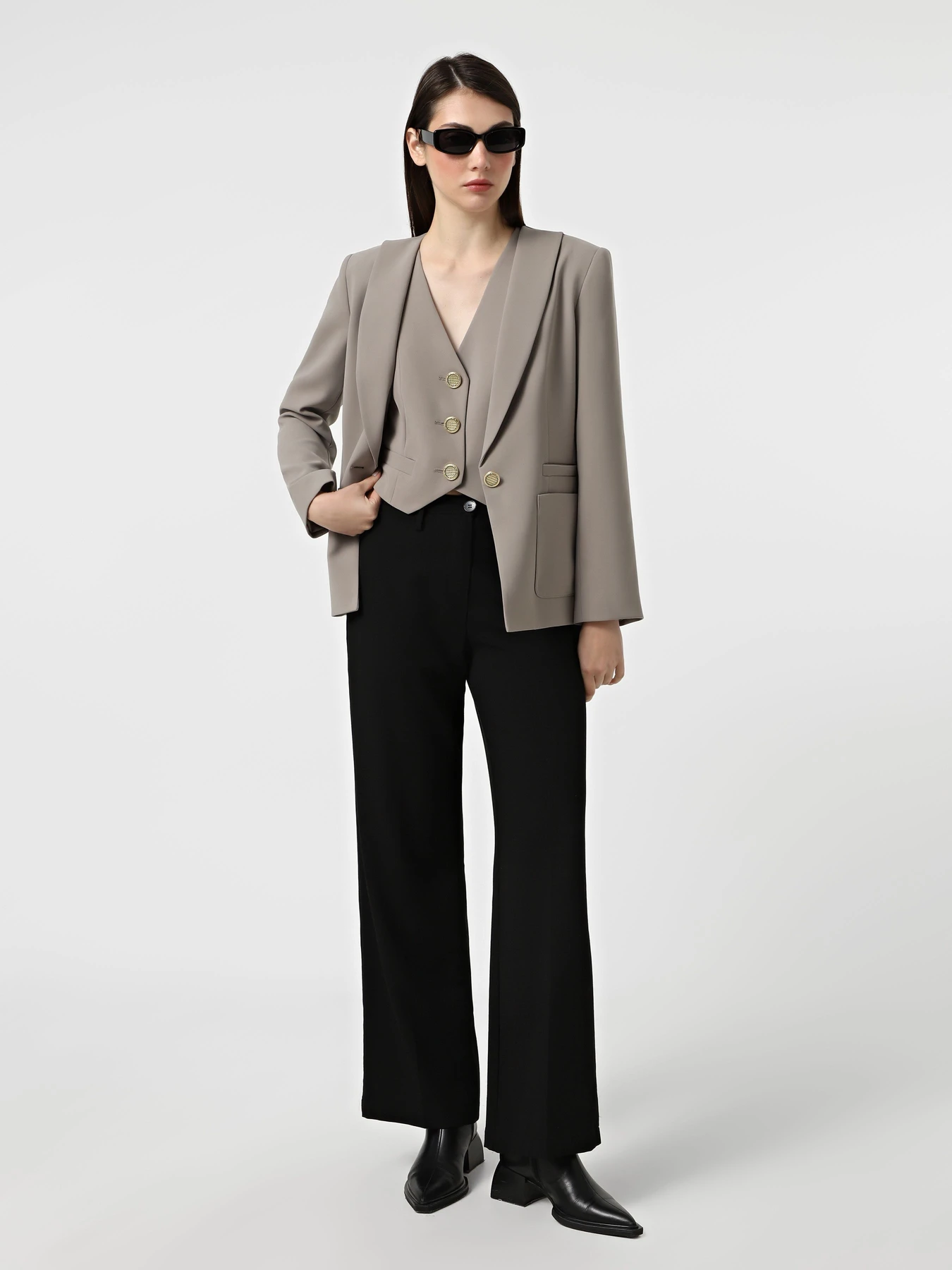 Пиджаки Armani Exchange модель XW001279-AF16148-U6242 Пиджаки Armani Exchange модель XW001279-AF16148-U6242 Фото