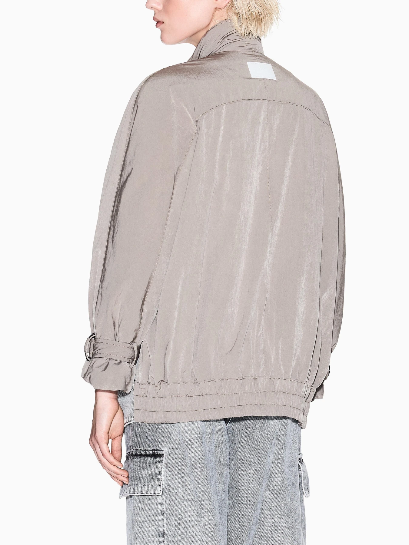 Куртки та дублянки Armani Exchange модель XW001393-AF16176-M6099 Куртки та дублянки Armani Exchange модель XW001393-AF16176-M6099 Фото