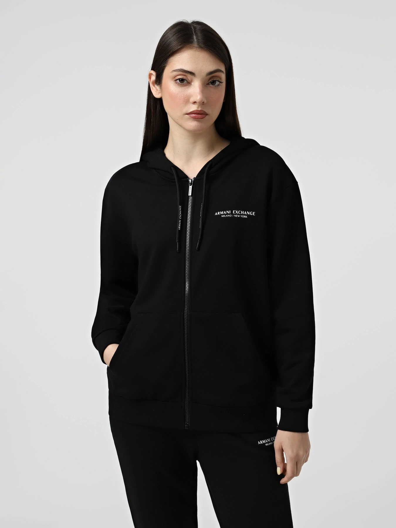 Худи и свитшоты Armani Exchange модель XW001452-AF10830-UC001 Фото