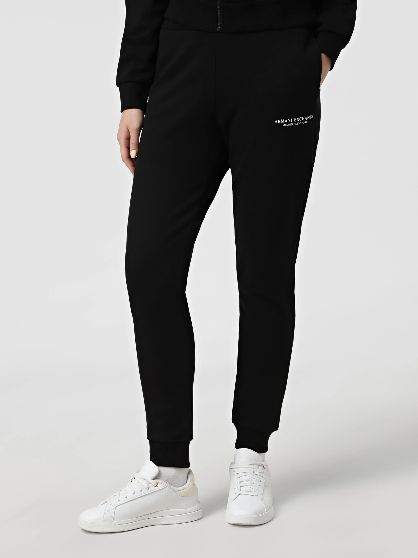 Штани Armani Exchange модель XW001454-AF10830-UC001 Штани Armani Exchange модель XW001454-AF10830-UC001 Фото