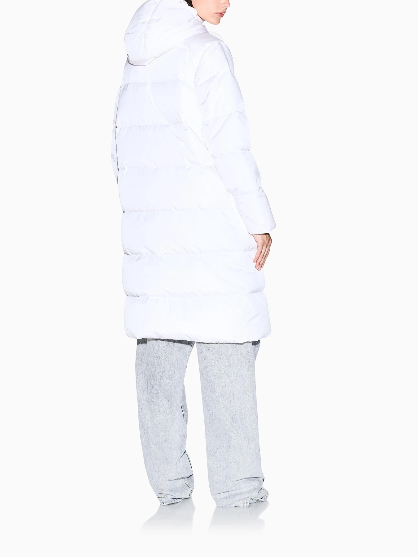 Куртки и дубленки Armani Exchange модель XW000251-AF12286-U0002 Куртки и дубленки Armani Exchange модель XW000251-AF12286-U0002 Фото