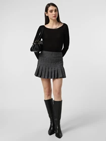 Спідниці Armani Exchange модель XW000694-AF16146-M8049 Фото