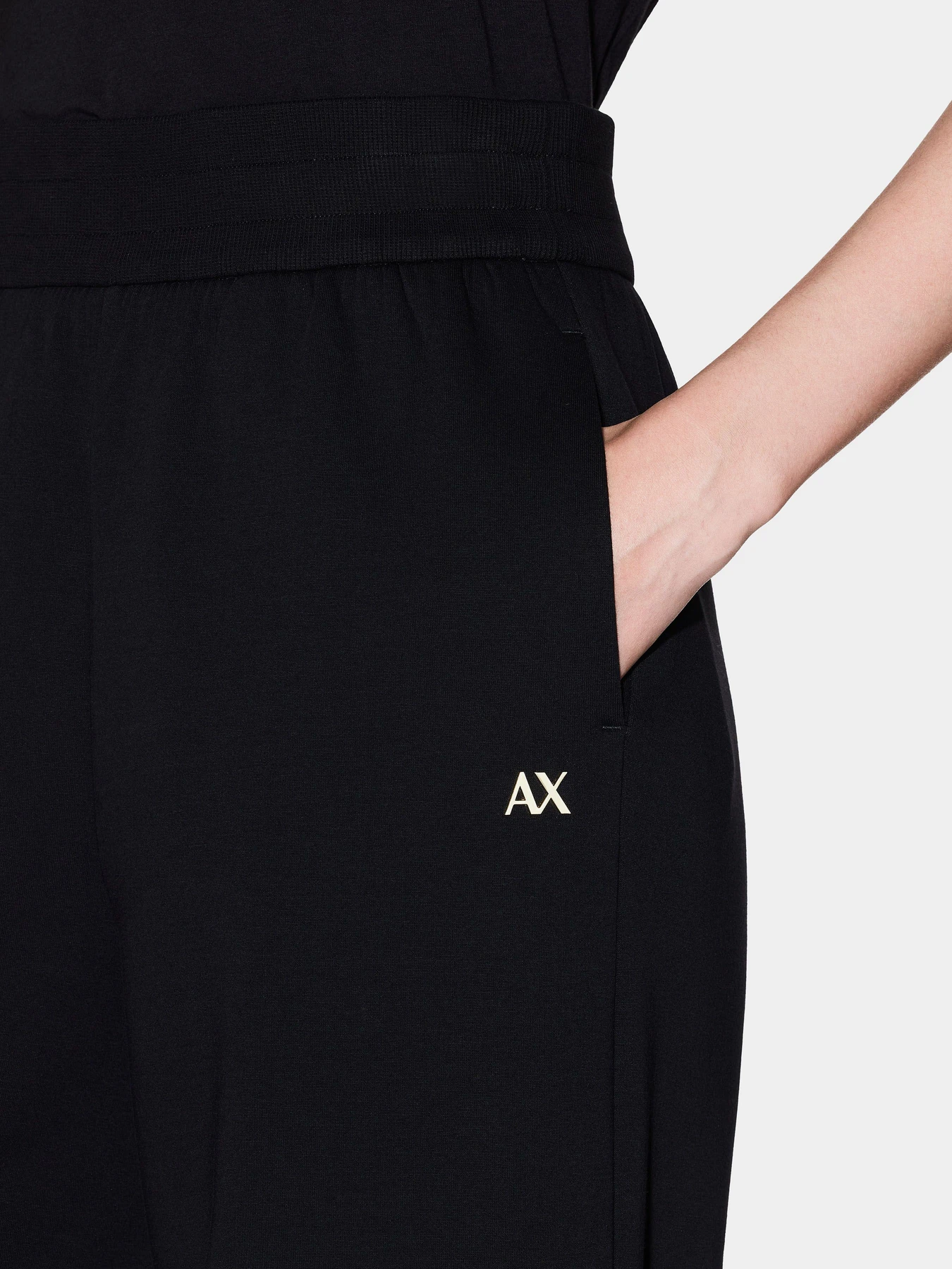 Брюки Armani Exchange модель XW001830-AF10818-UC001 Фото