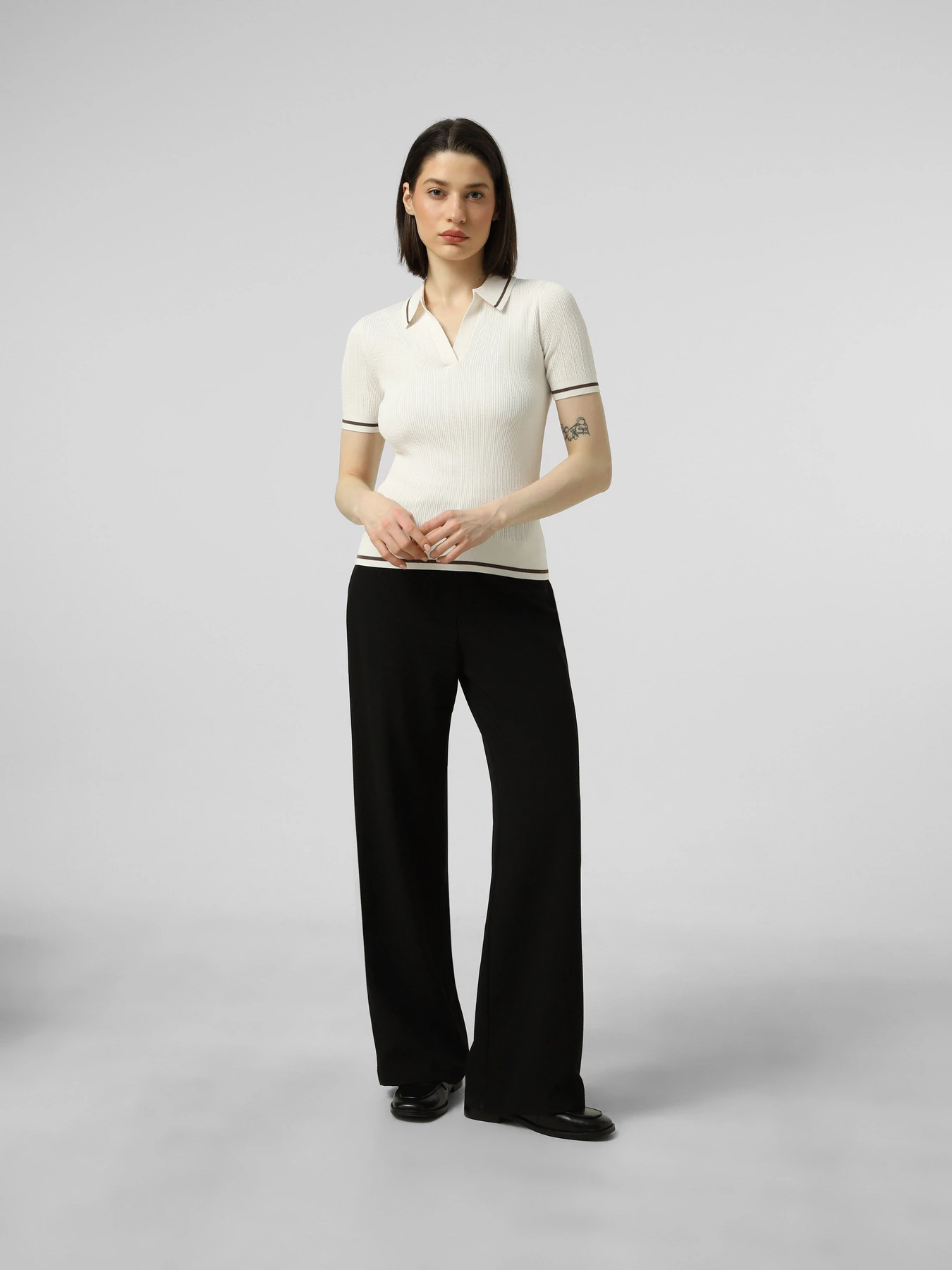 Футболки и поло Armani Exchange модель XW001897-AF10352-U1003 Футболки и поло Armani Exchange модель XW001897-AF10352-U1003 Фото