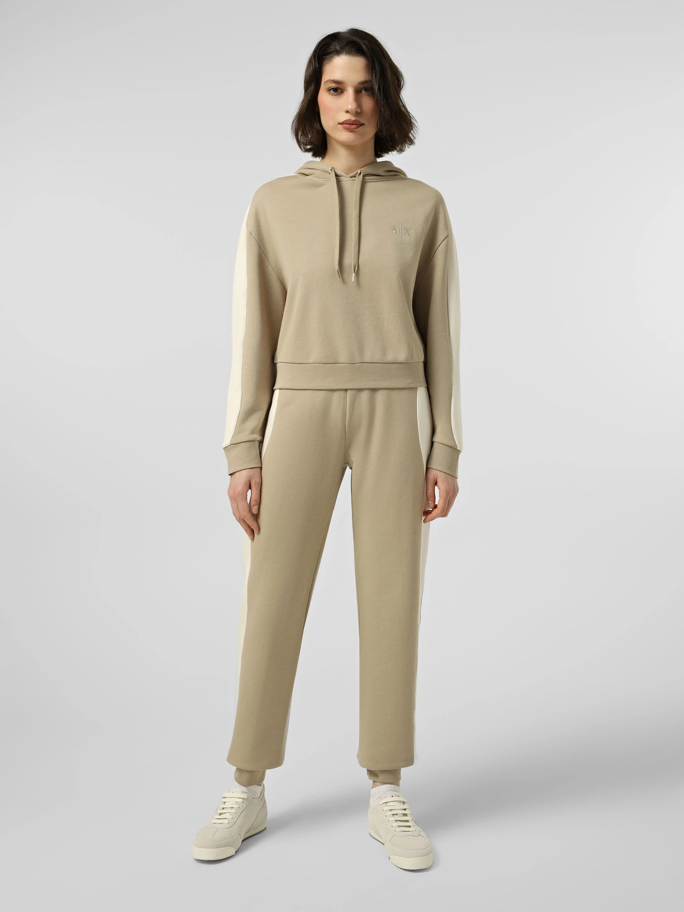 Худи и свитшоты Armani Exchange модель XW001744-AF14284-M1283 Худи и свитшоты Armani Exchange модель XW001744-AF14284-M1283 Фото