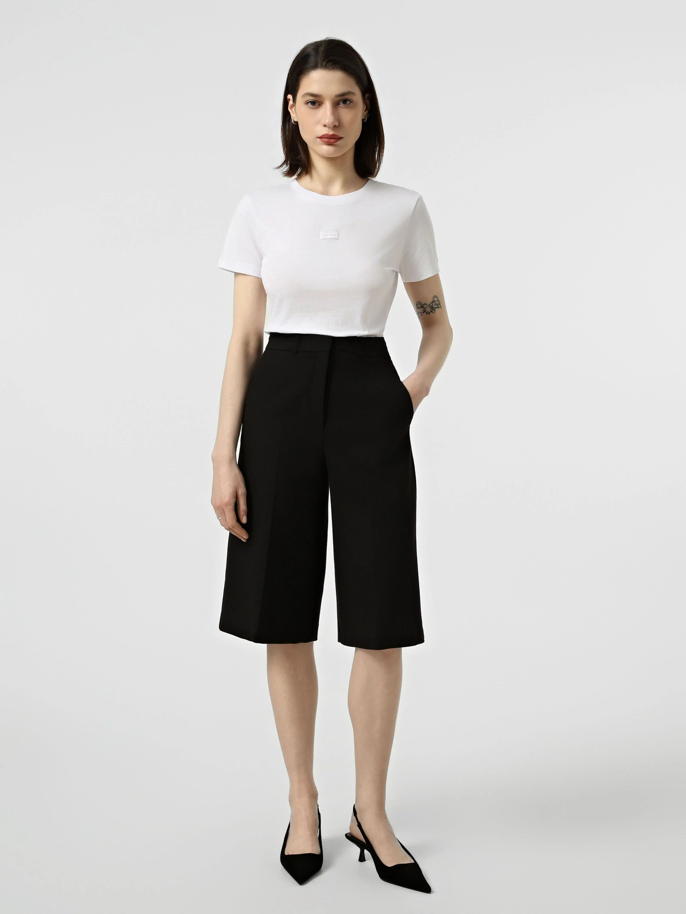 Футболки и поло Armani Exchange модель XW002316-AF10358-U0002 Футболки и поло Armani Exchange модель XW002316-AF10358-U0002 Фото