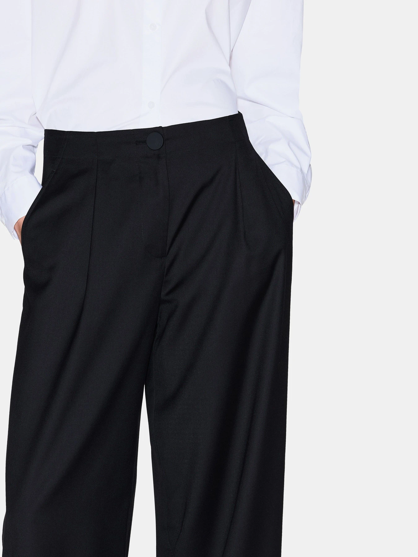 Брюки Armani Exchange модель XW001919-AF10855-UC001 Брюки Armani Exchange модель XW001919-AF10855-UC001 Фото