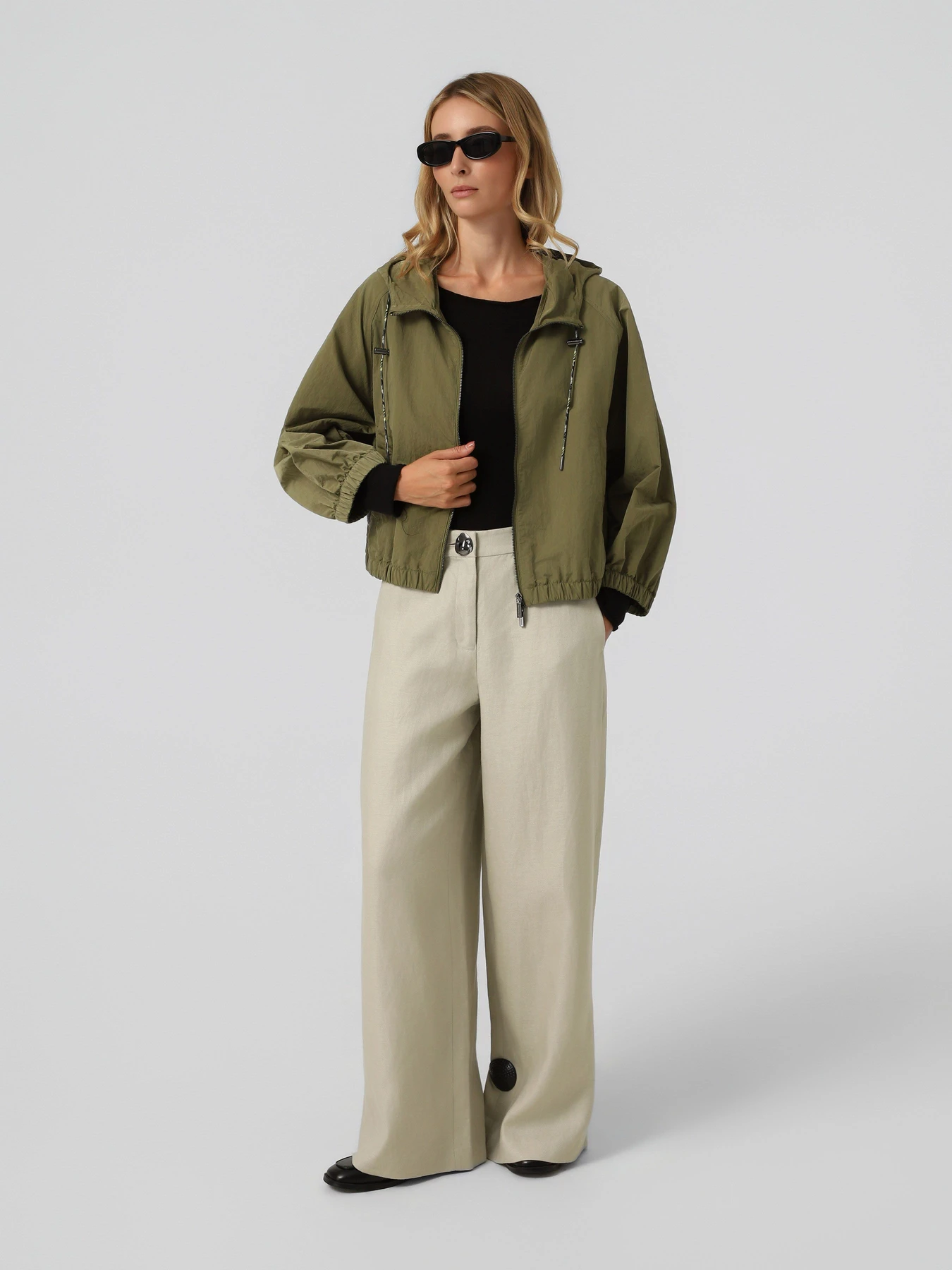 Куртки и дубленки Armani Exchange модель XW001978-AF21533-U7043 Фото