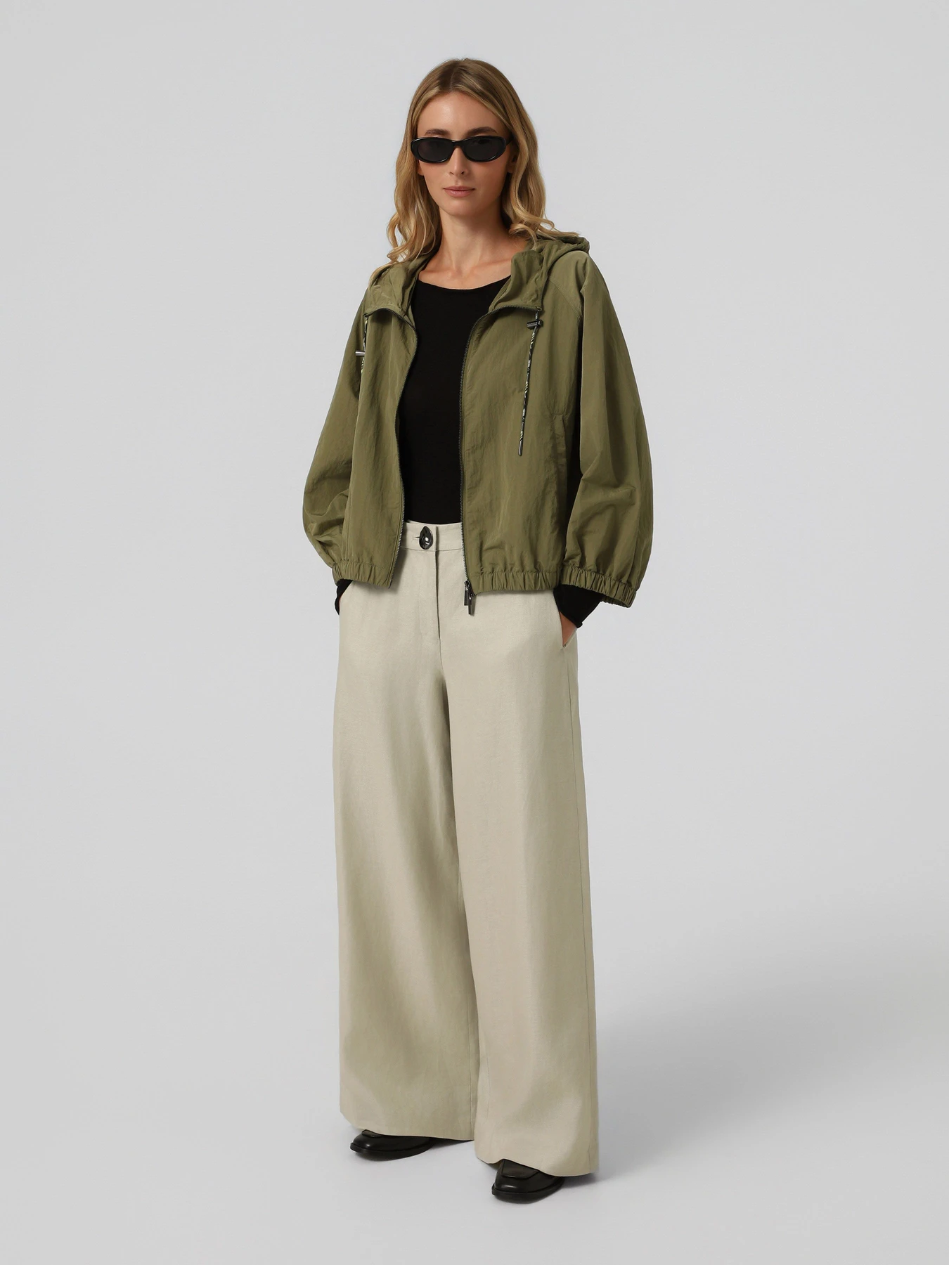 Штани Armani Exchange модель XW001982-AF21530-U6275 Штани Armani Exchange модель XW001982-AF21530-U6275 Фото