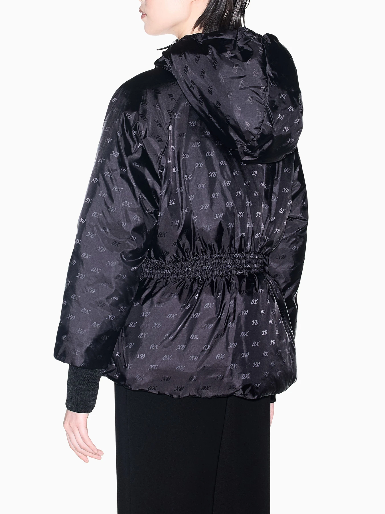 Куртки и дубленки Armani Exchange модель XW002434-AF26068-FC241 Куртки и дубленки Armani Exchange модель XW002434-AF26068-FC241 Фото