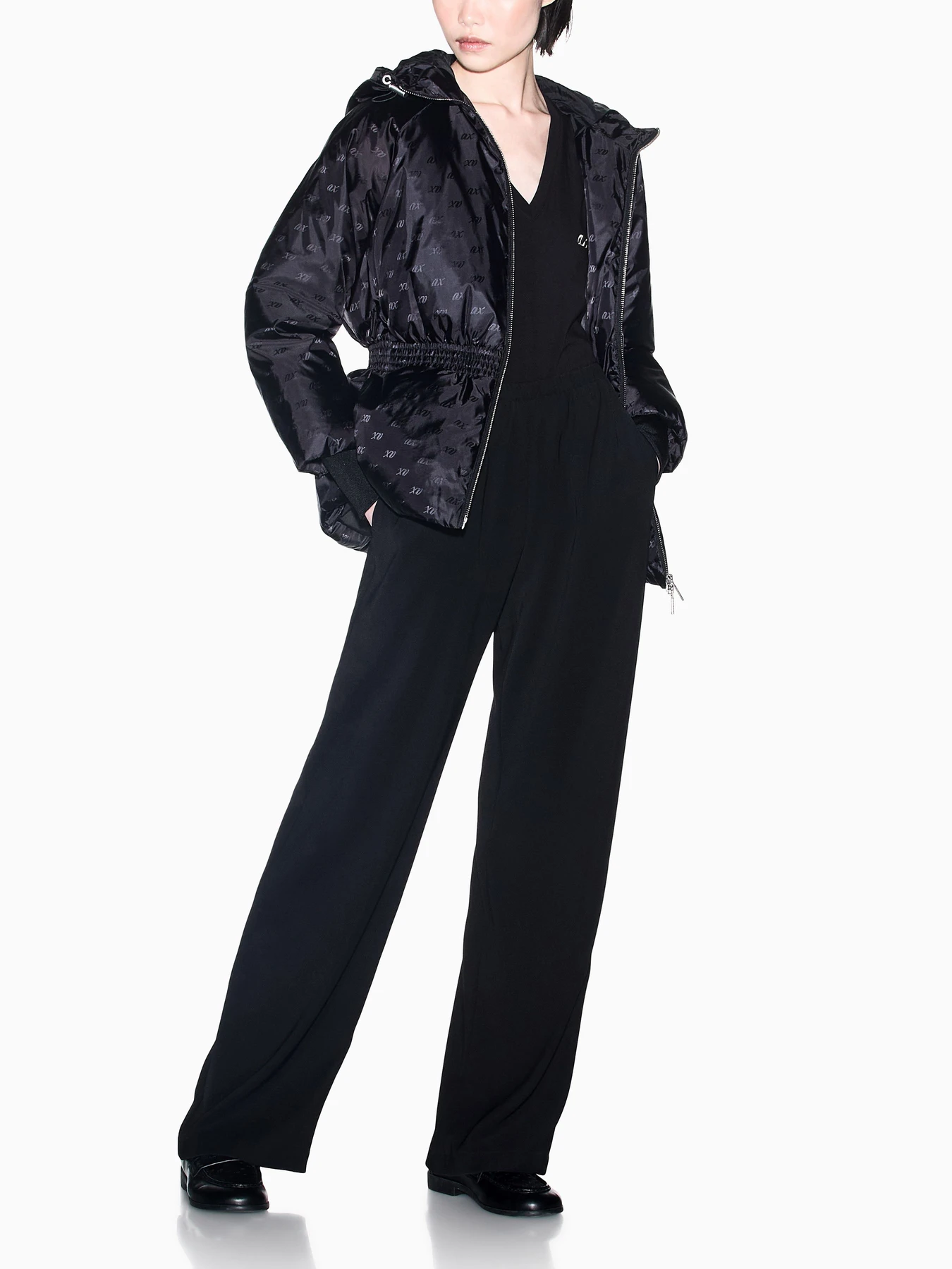 Куртки и дубленки Armani Exchange модель XW002434-AF26068-FC241 Куртки и дубленки Armani Exchange модель XW002434-AF26068-FC241 Фото