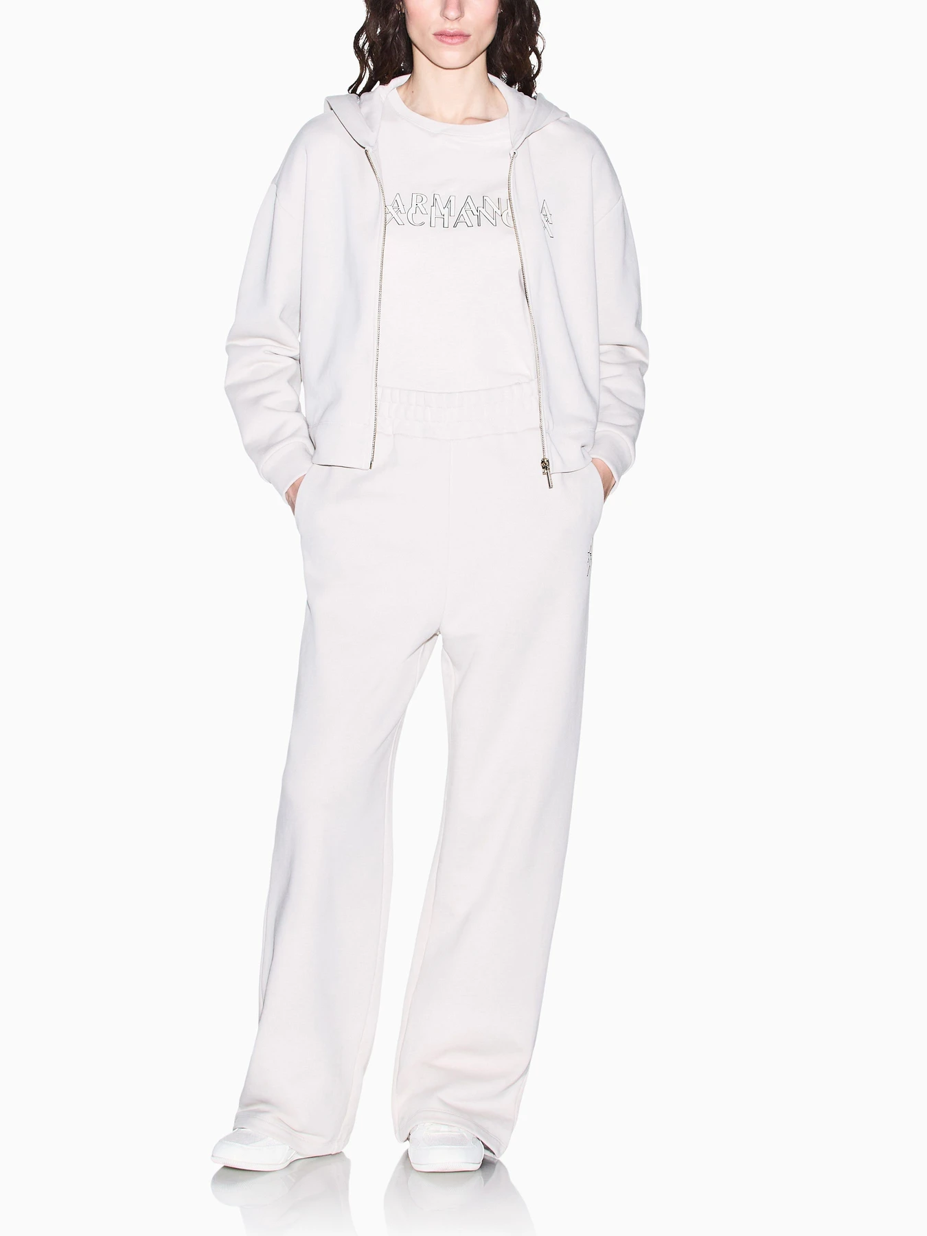 Худи и свитшоты Armani Exchange модель XW002760-AF25528-U1039 Худи и свитшоты Armani Exchange модель XW002760-AF25528-U1039 Фото